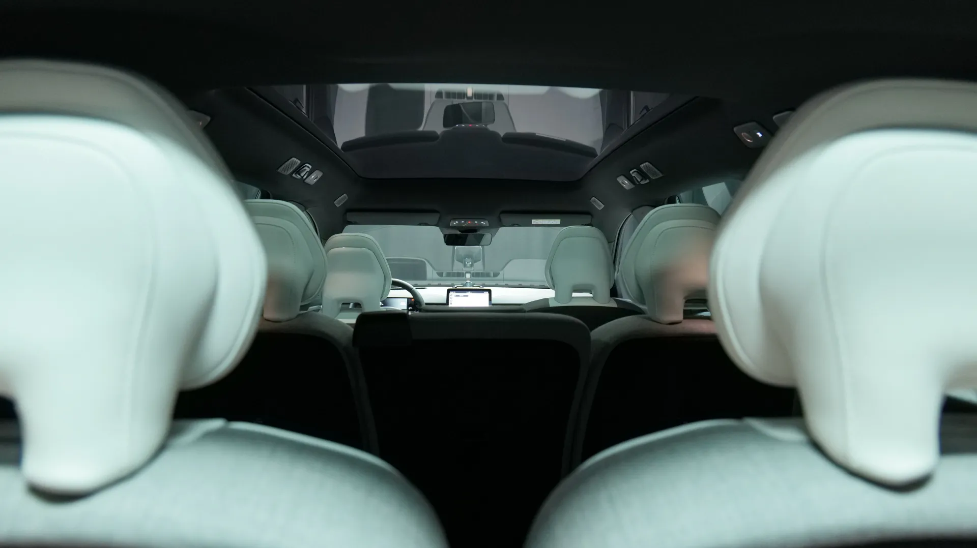 Autokuva 15 - MRC-517