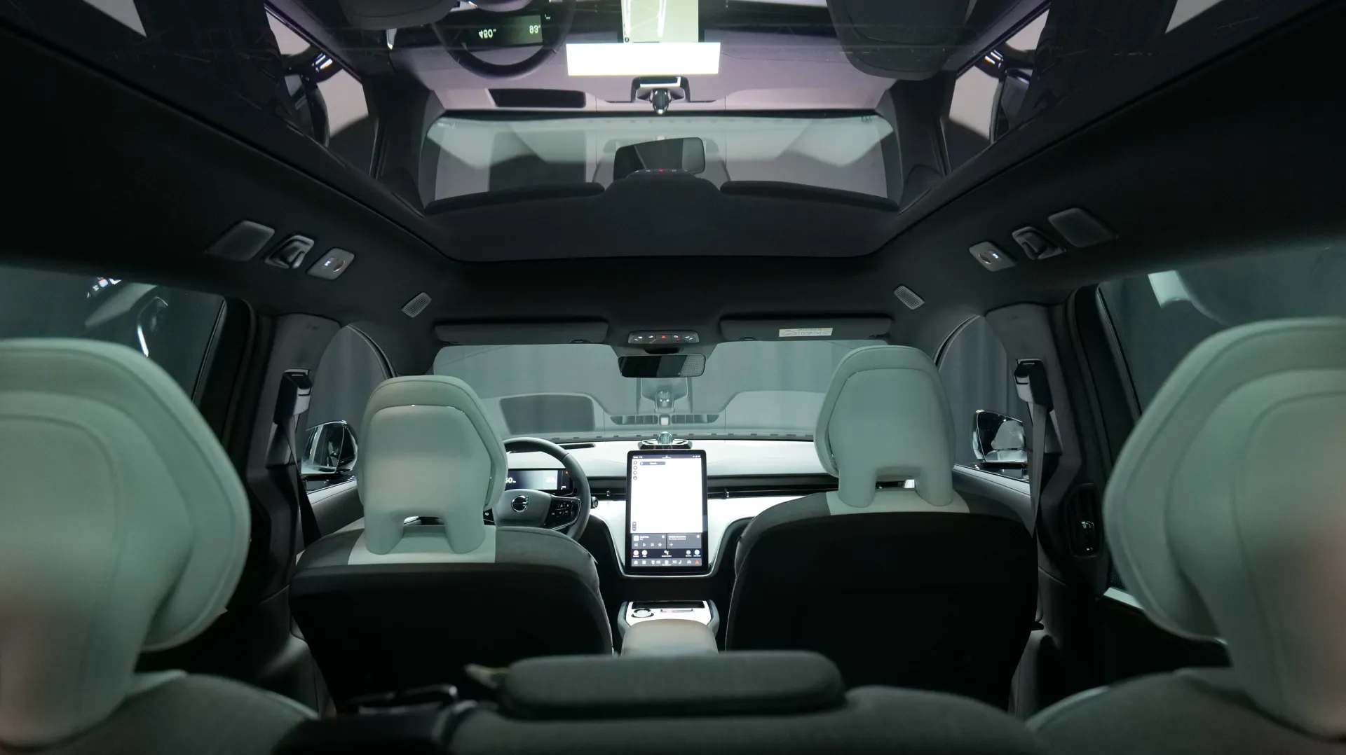 Autokuva 14 - MRC-517