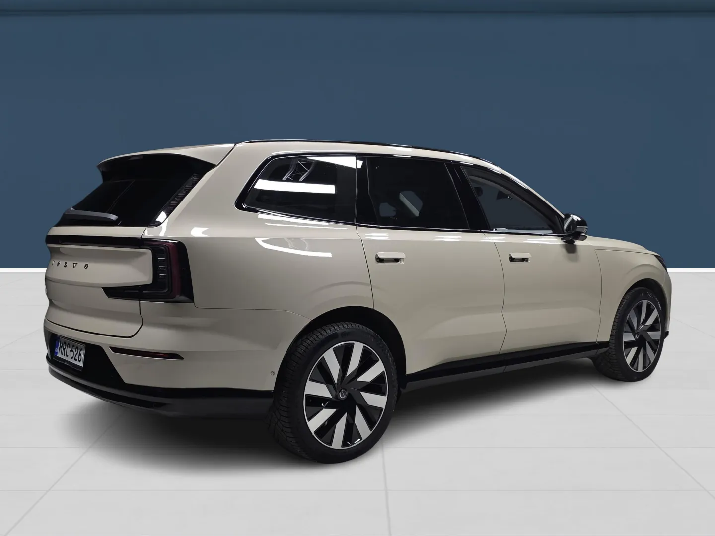 Autokuva 4 - MRC-526