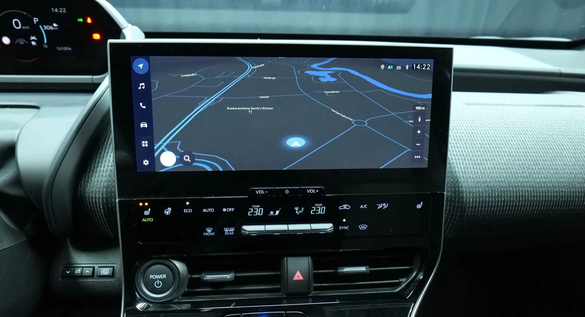 Autokuva 7 - MRL-690