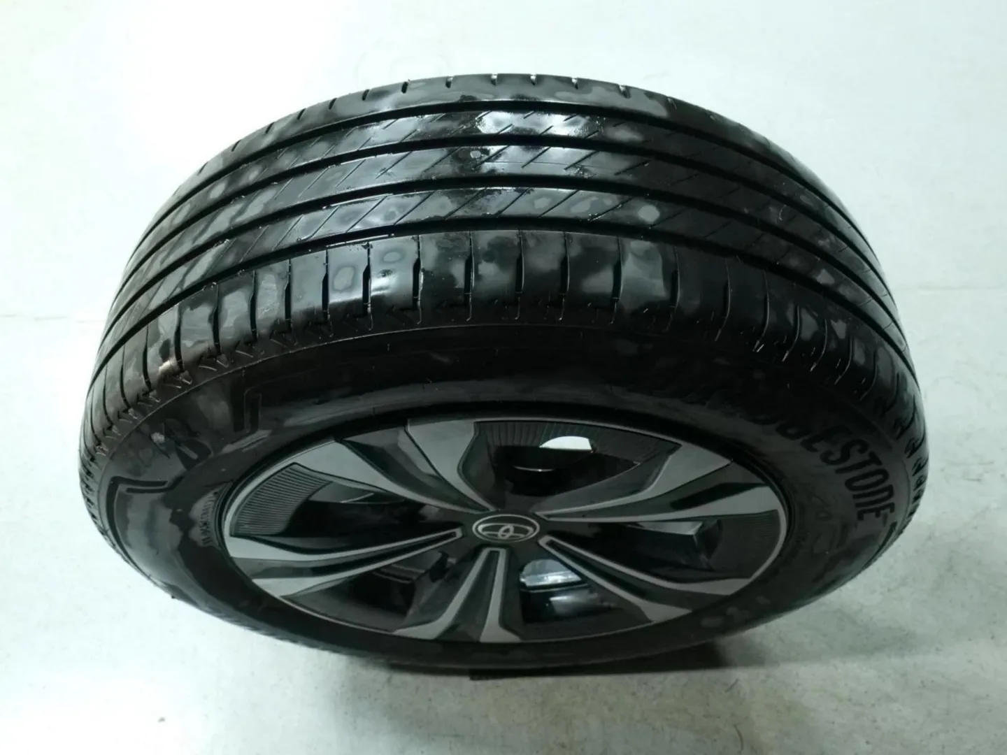 Autokuva 16 - MRL-690