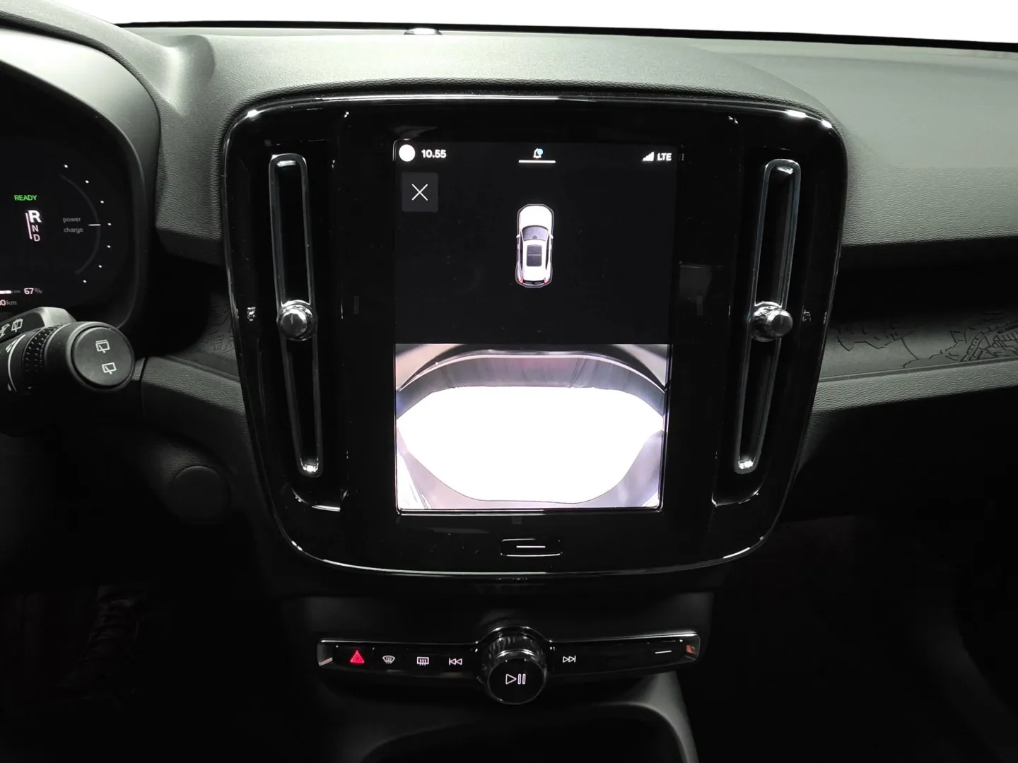 Autokuva 12 - MRL-891