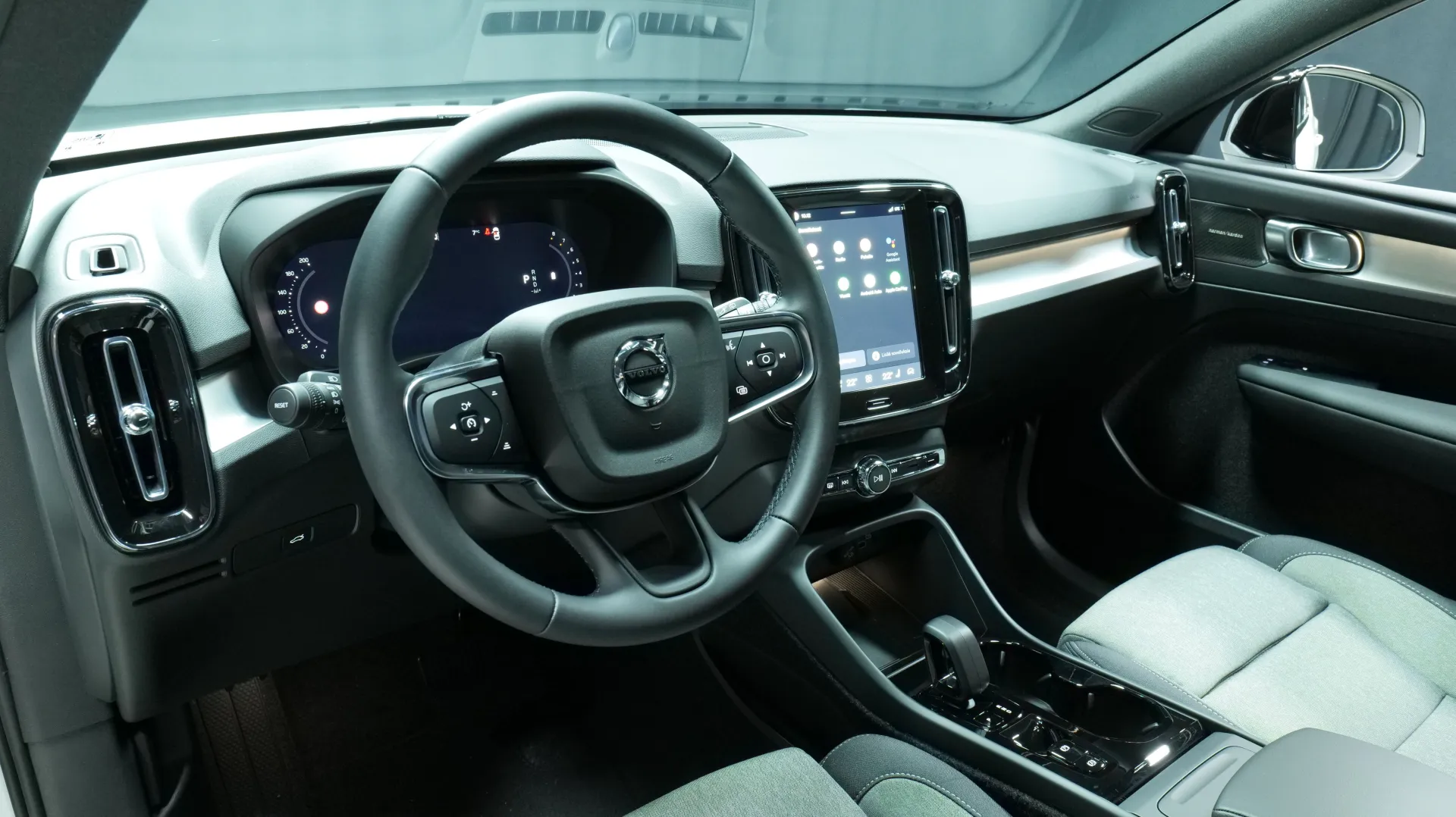 Autokuva 13 - MRO-184