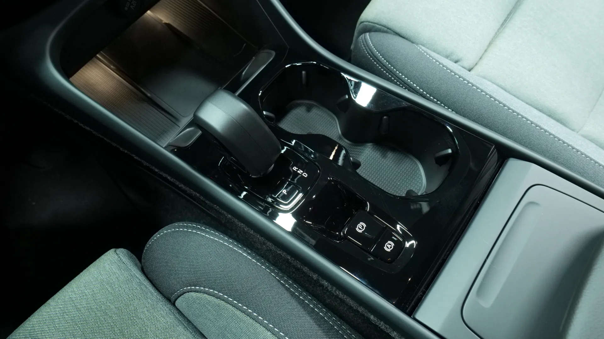 Autokuva 9 - MRO-184