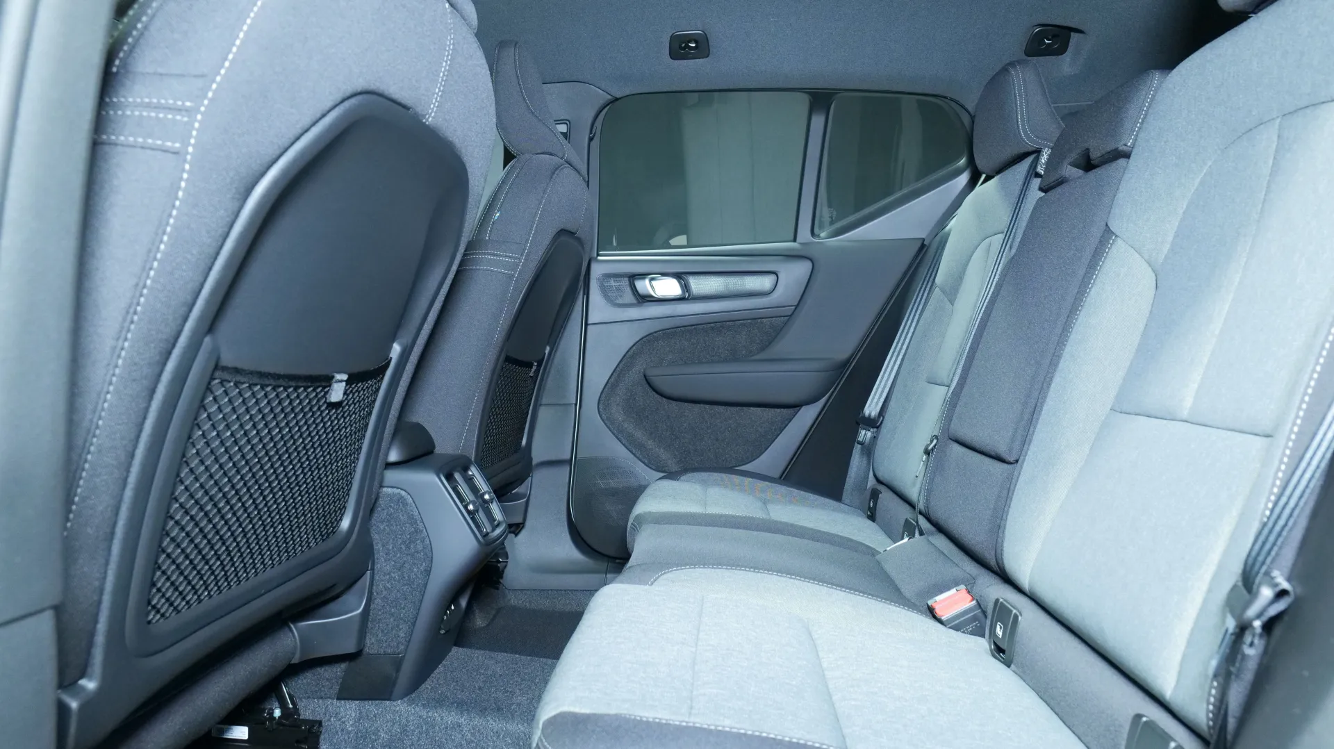 Autokuva 16 - MRO-184