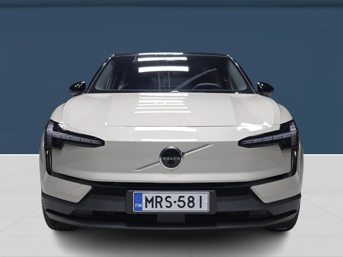 Autokuva 2 - MRS-581
