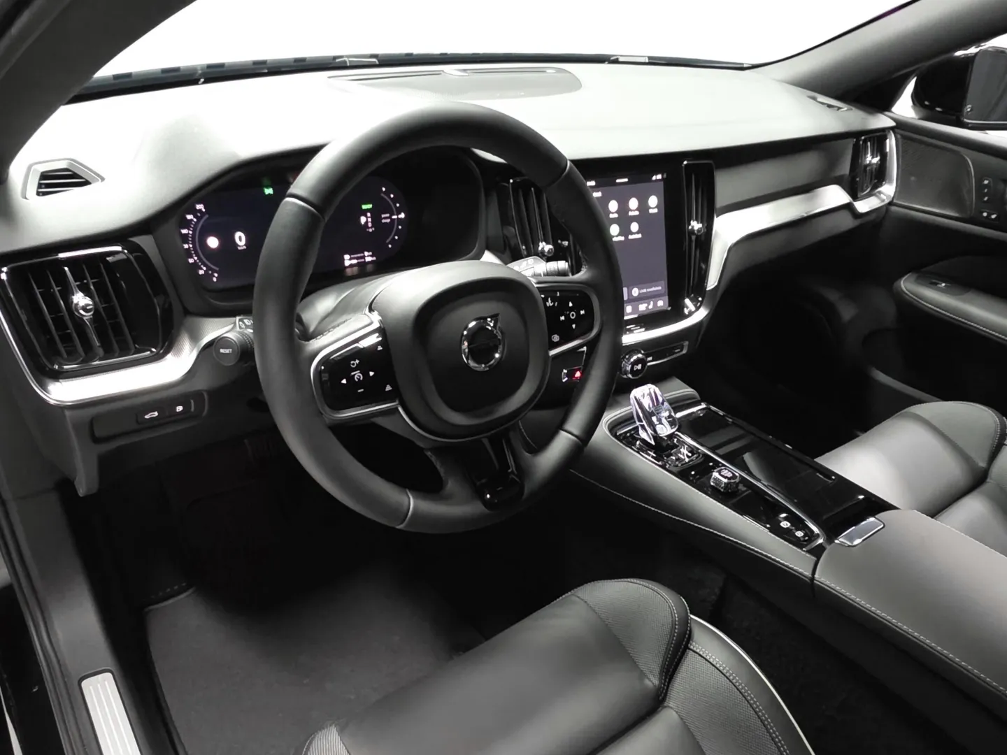 Autokuva 8 - MRS-594