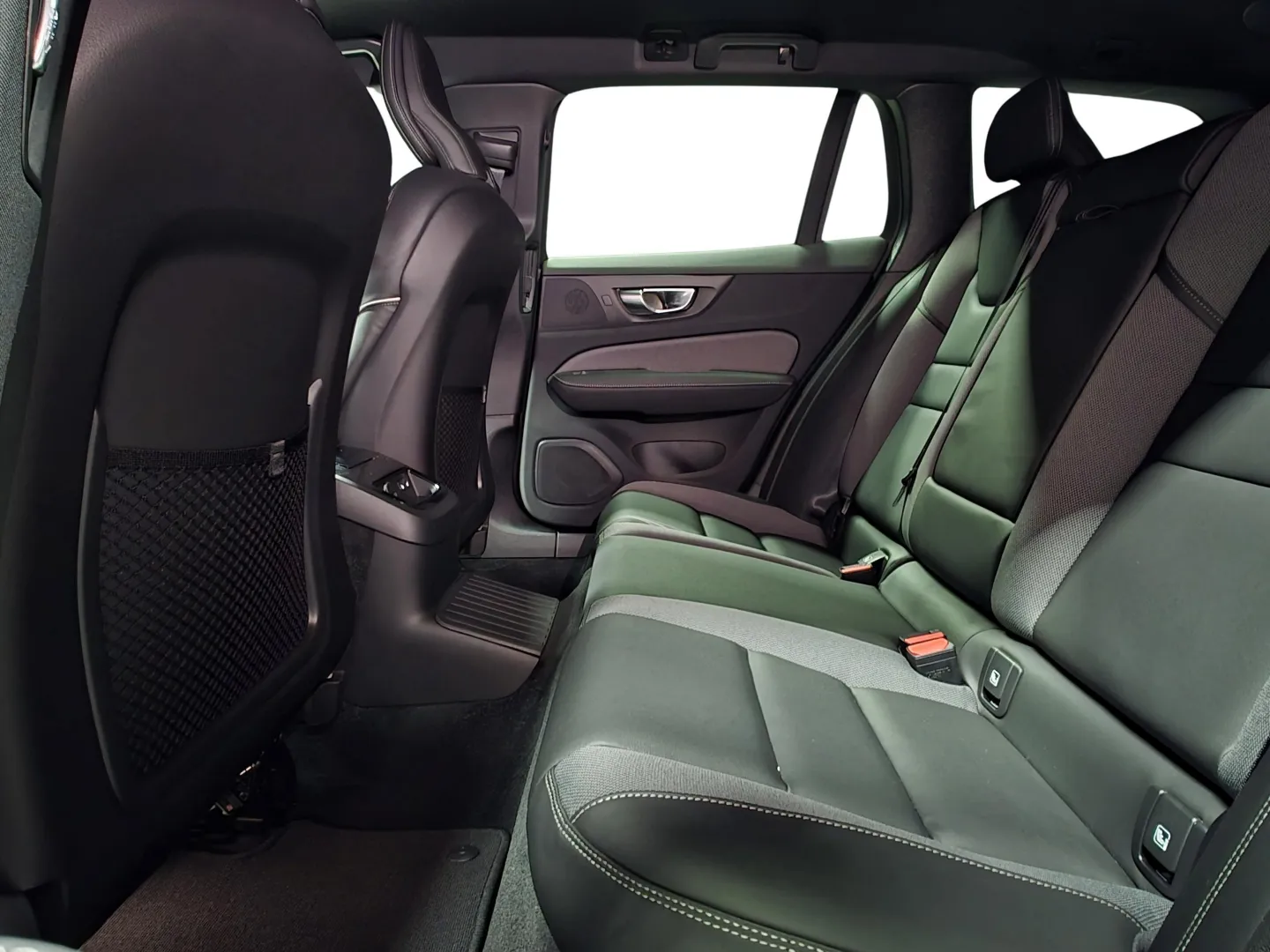 Autokuva 9 - MRS-610