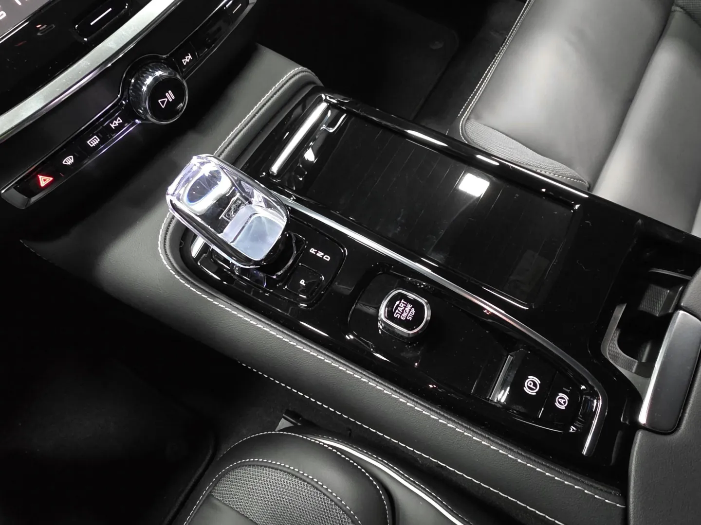 Autokuva 13 - MRS-610