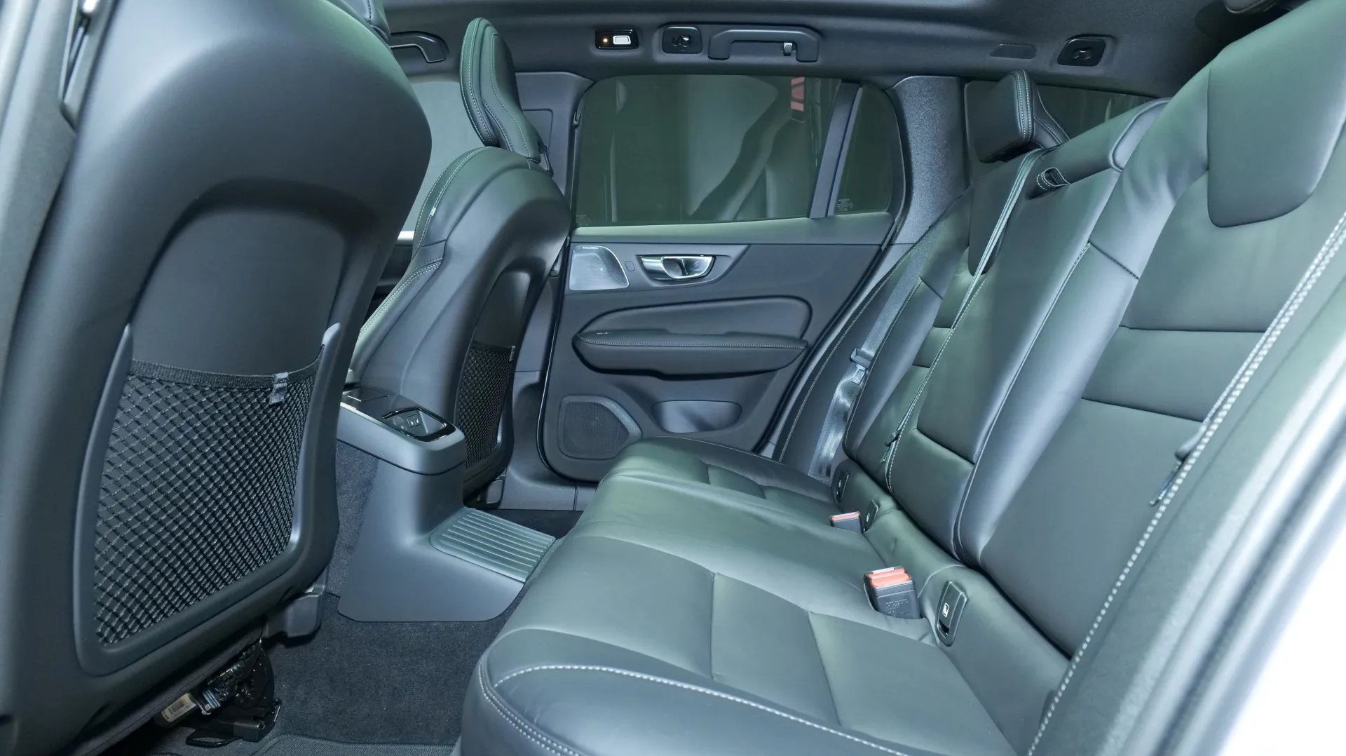 Autokuva 16 - MRT-714