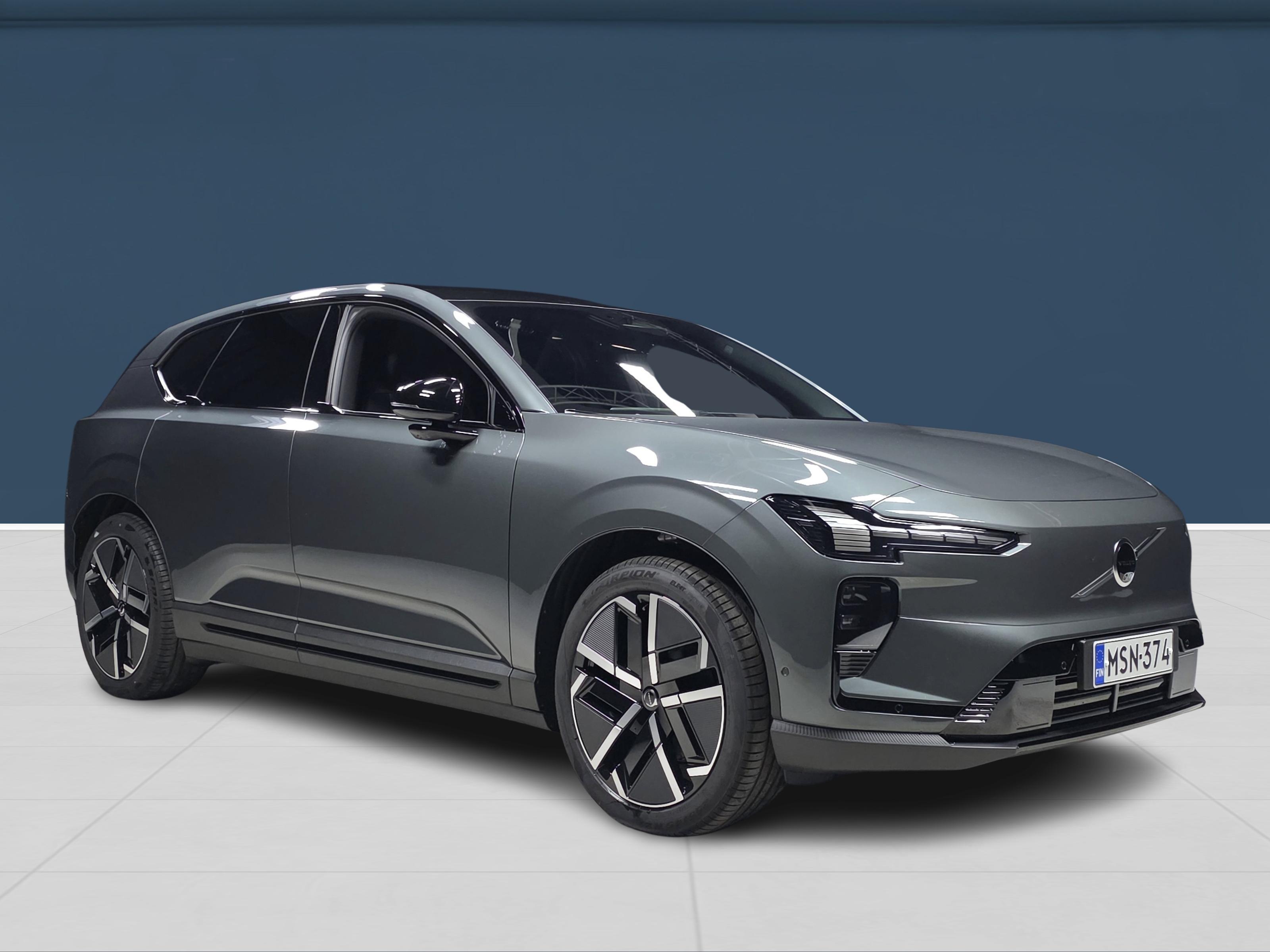 Volvo EX60 P10 AWD Plus 2027, photo 3/17