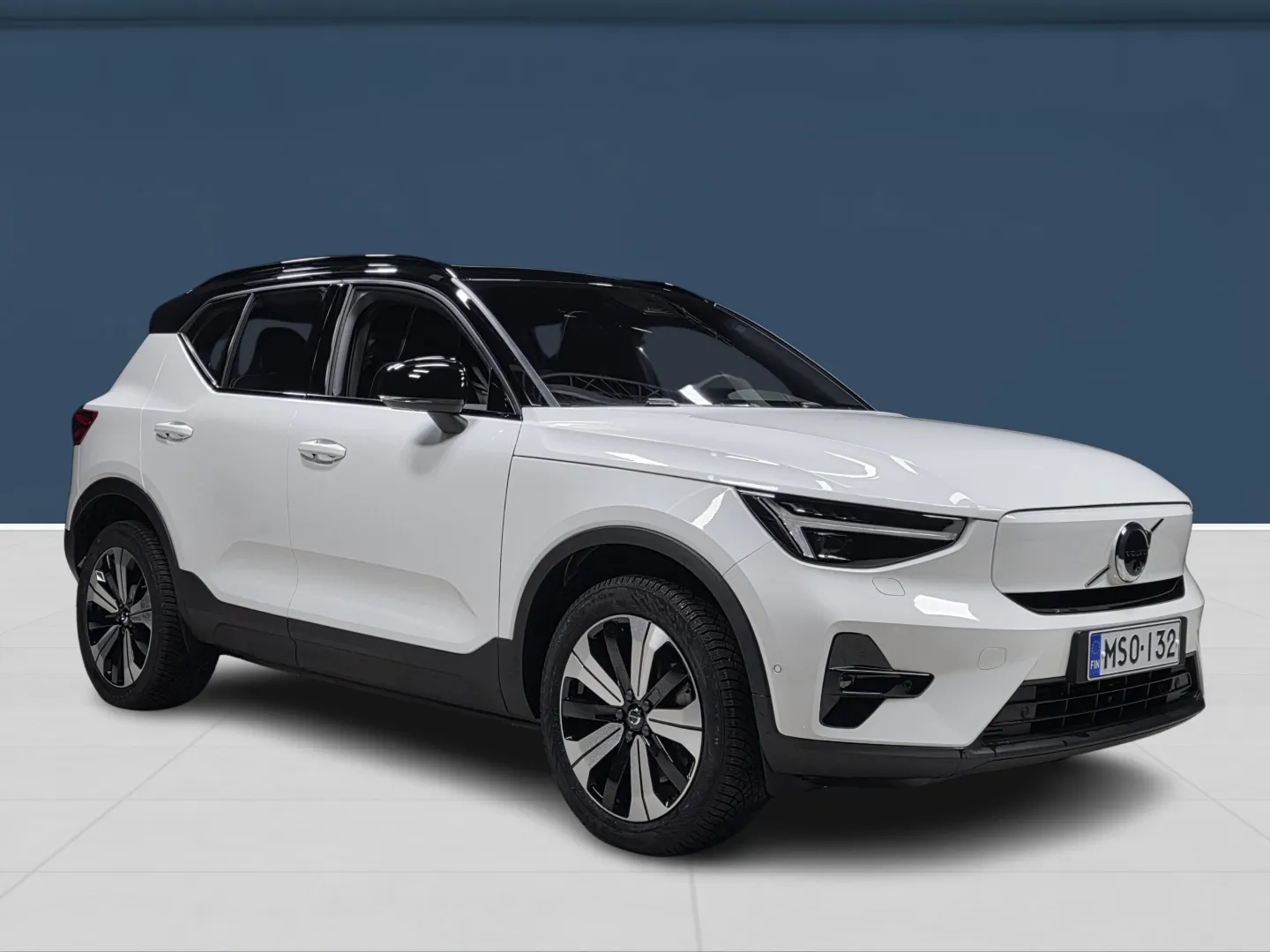 Autokuva 3 - MSO-132