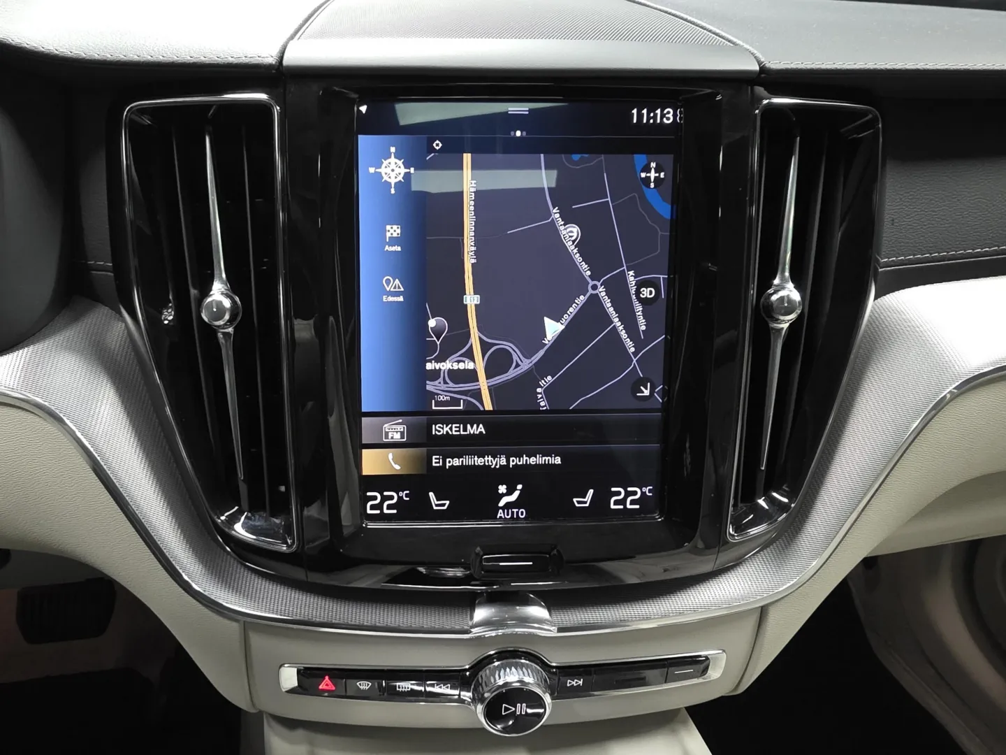 Autokuva 13 - MTY-957