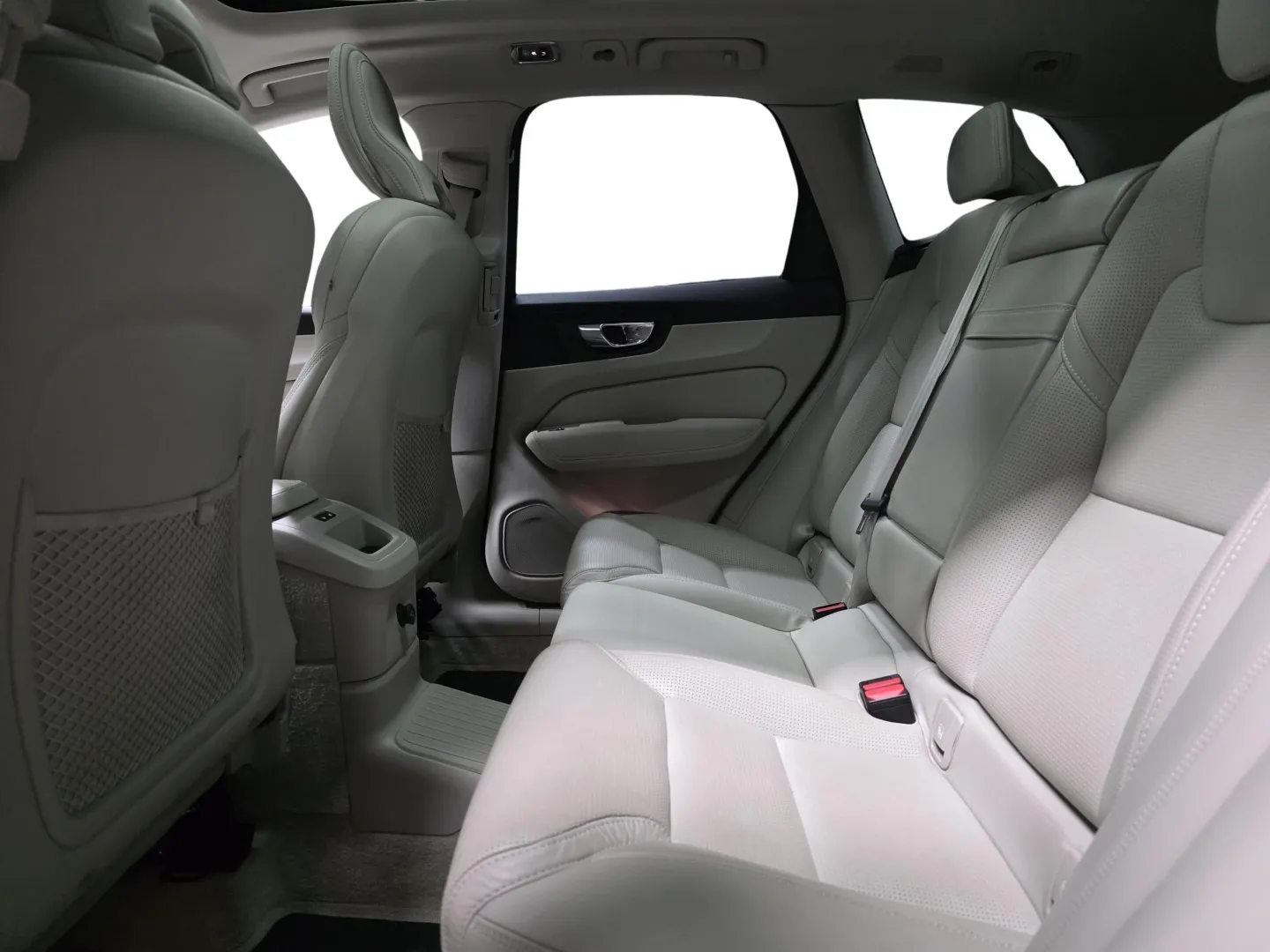 Autokuva 9 - MTY-957