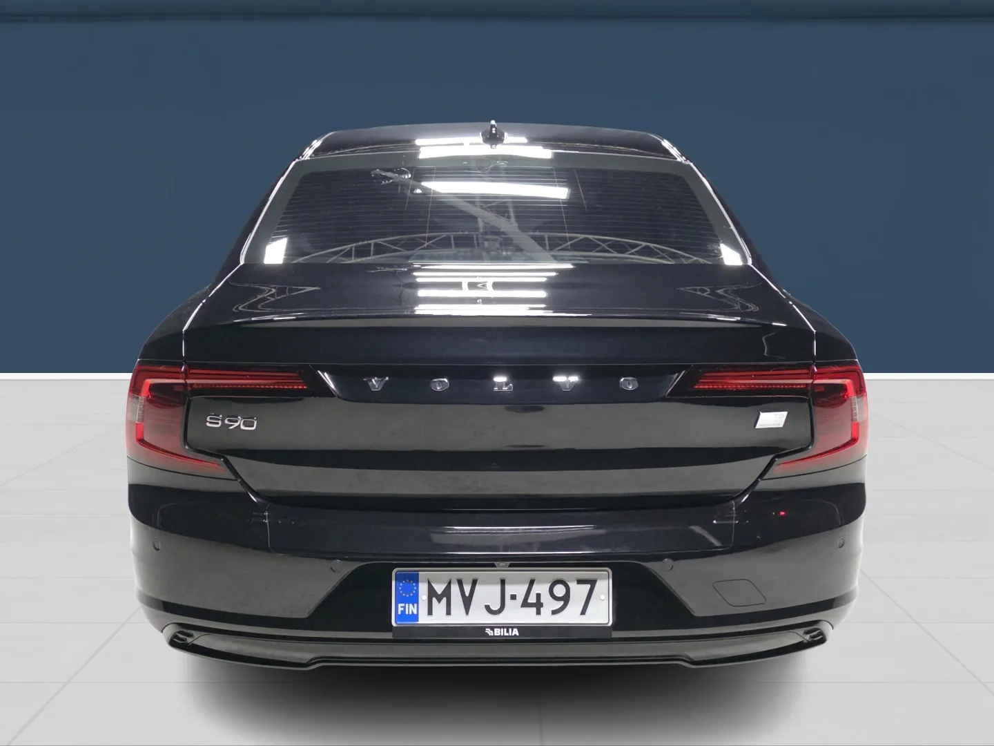 Autokuva 5 - MVJ-497