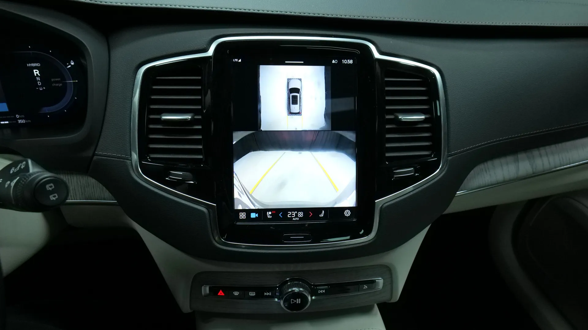 Autokuva 7 - MVJ-643