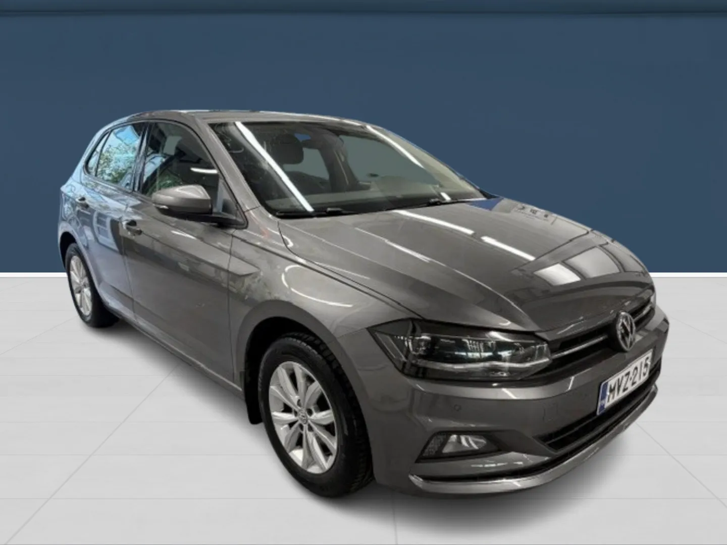 Autokuva 6 - MVZ-215