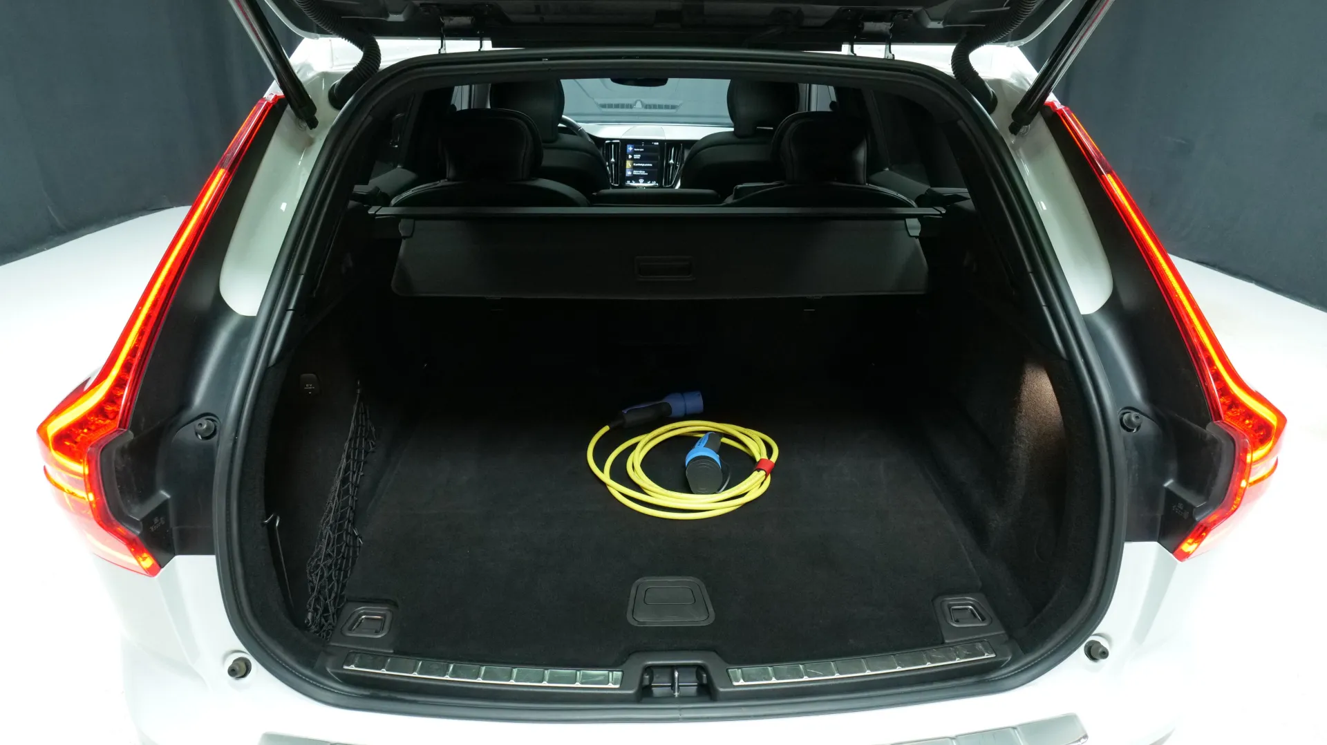 Autokuva 17 - MYS-970