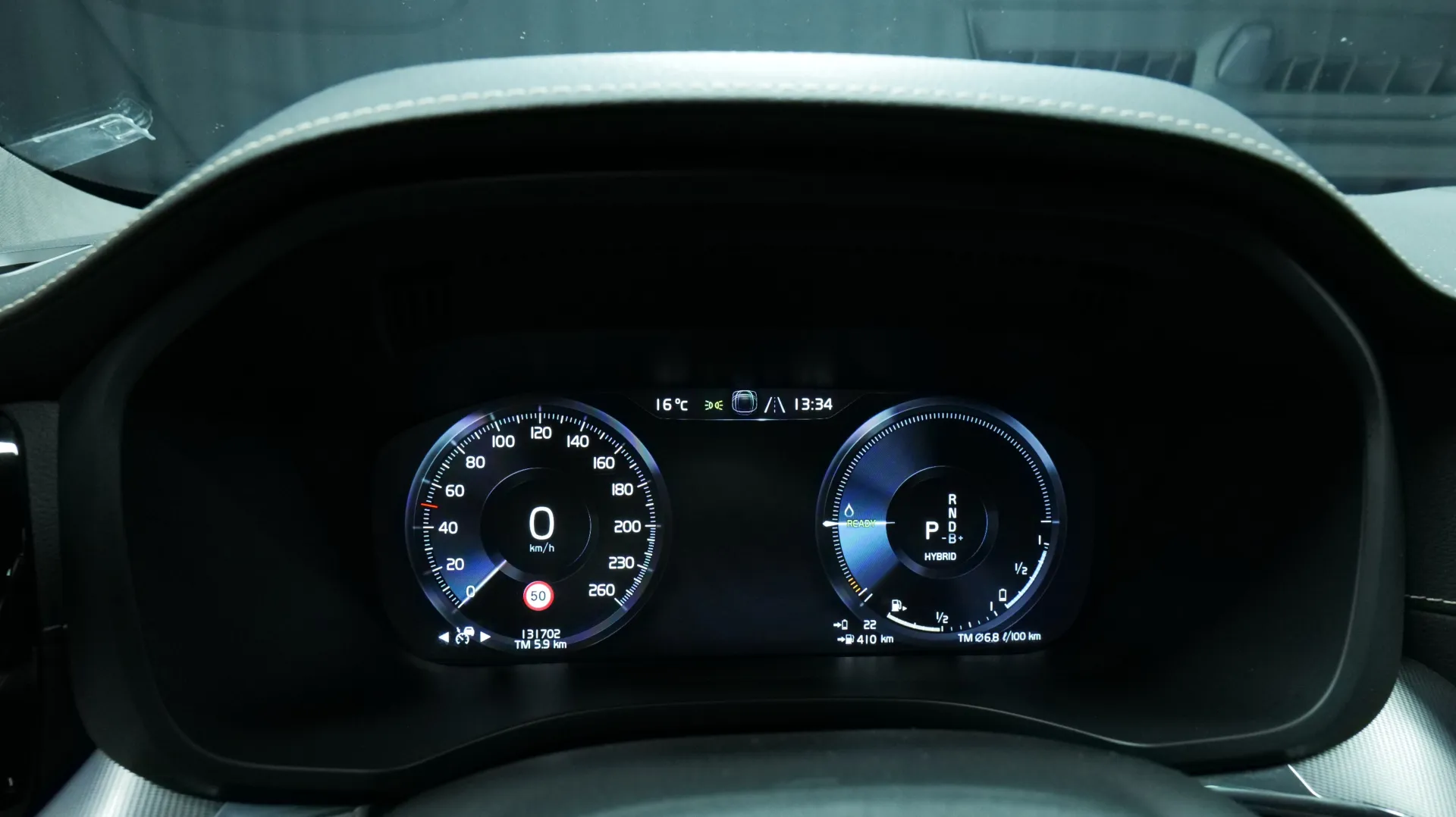 Autokuva 6 - MYS-970