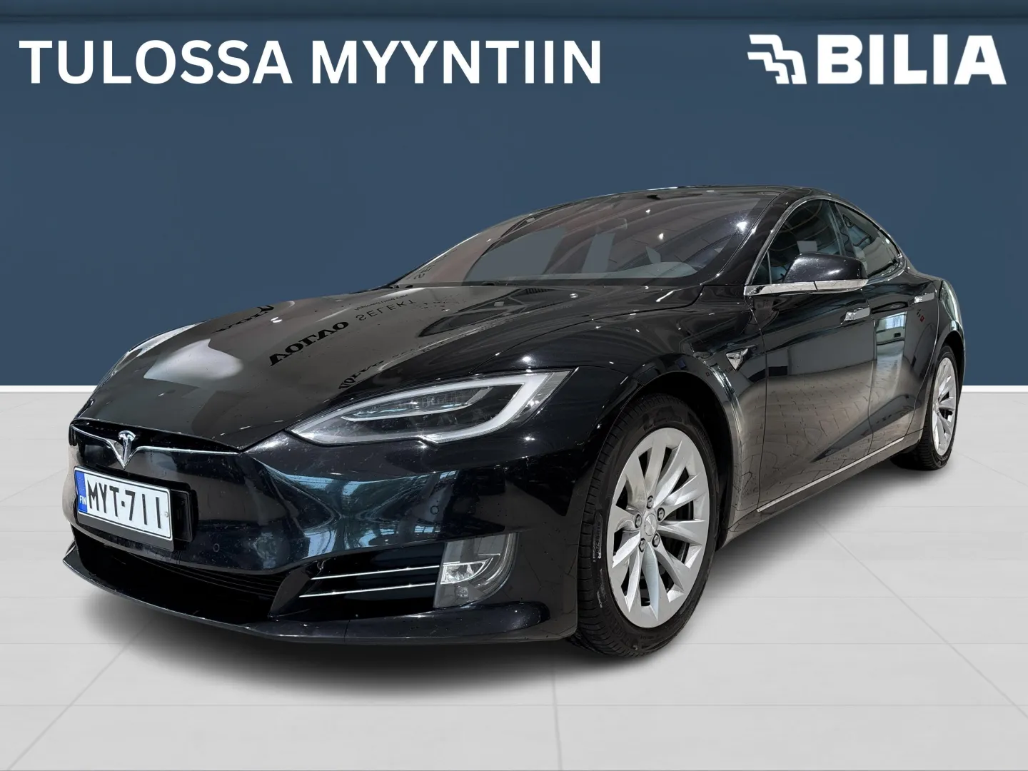 Autokuva 1 - MYT-711