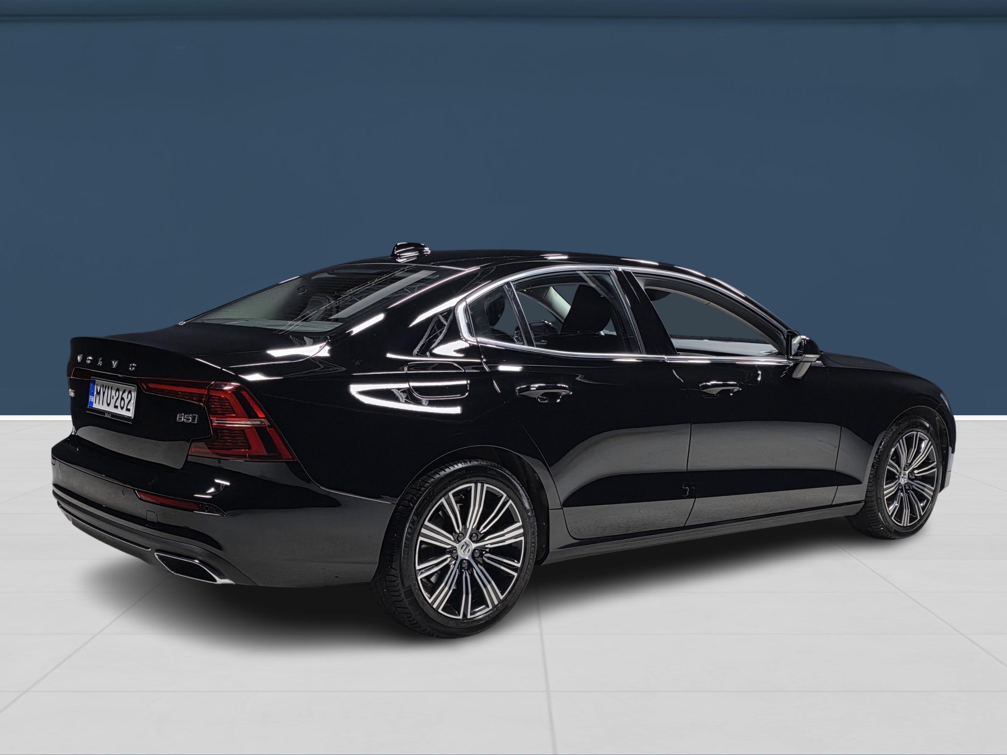 Volvo S60 2021, kuva 4/17