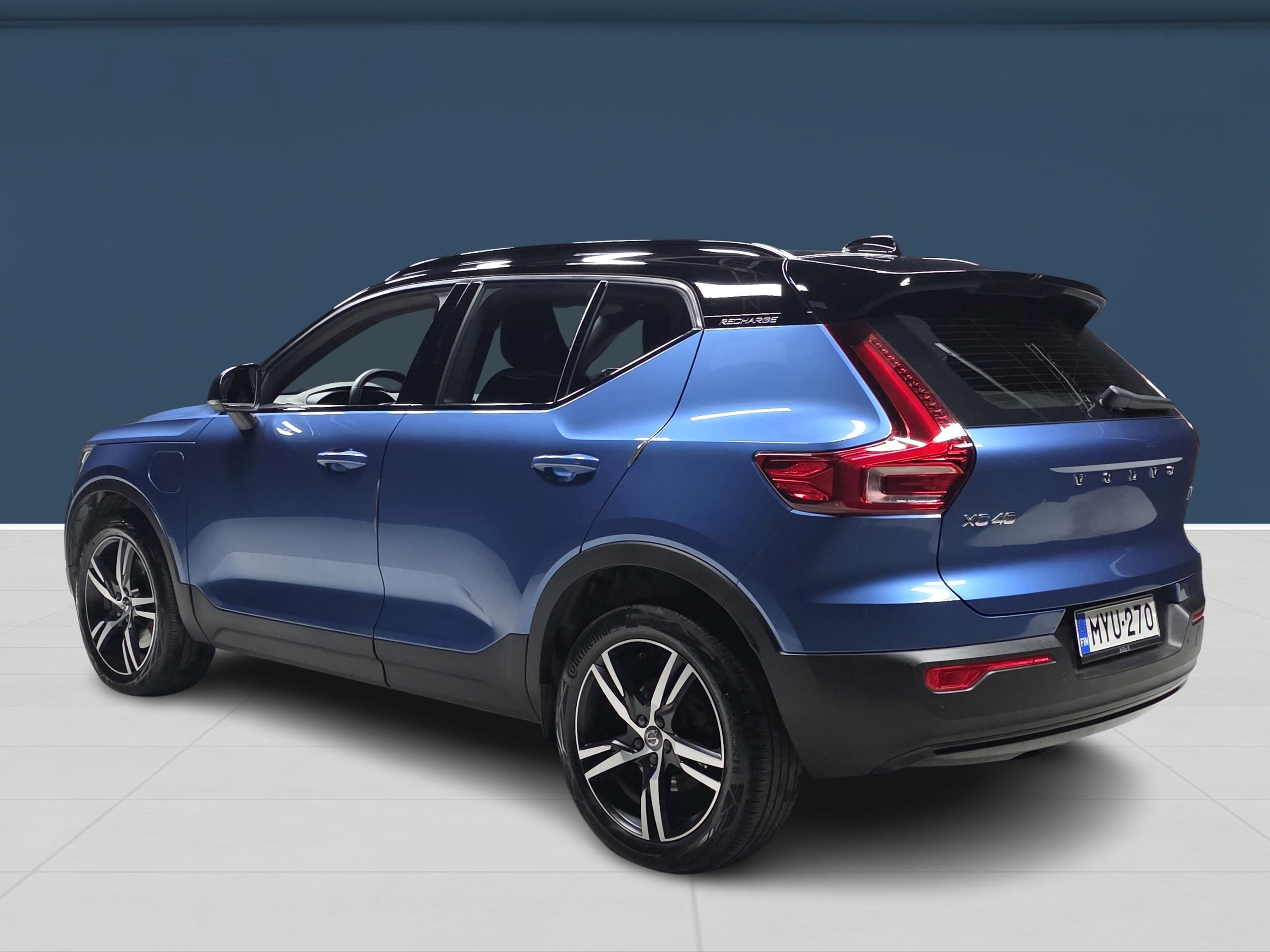 Volvo XC40 2021, photo 6/18