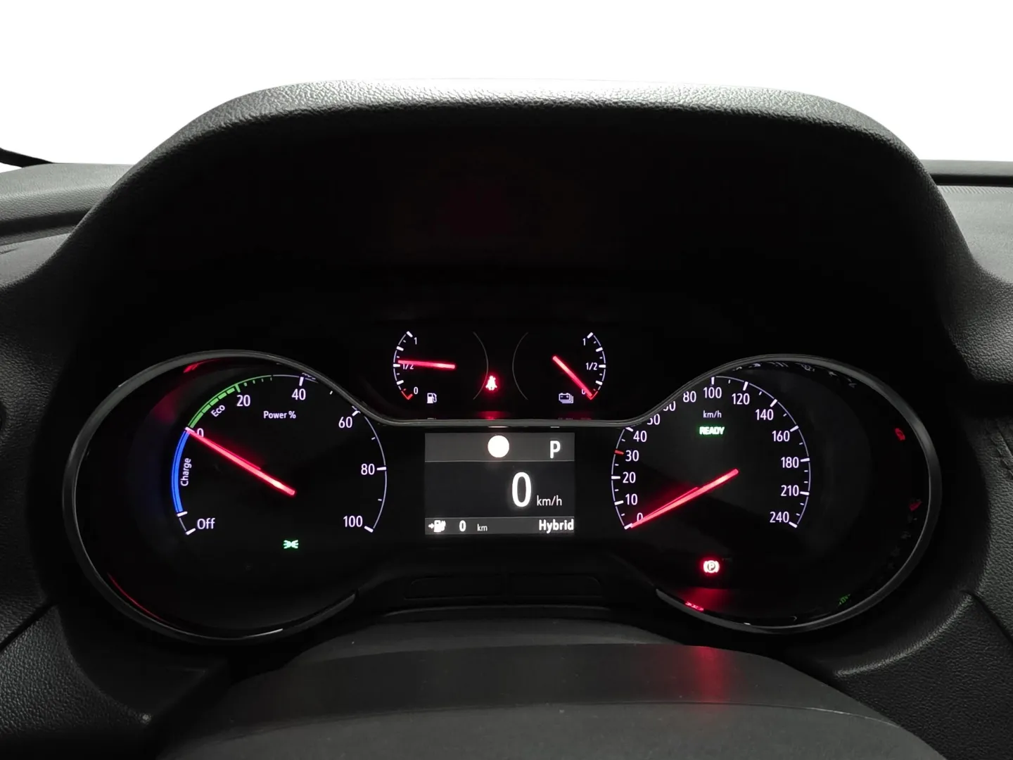 Autokuva 7 - MZF-676