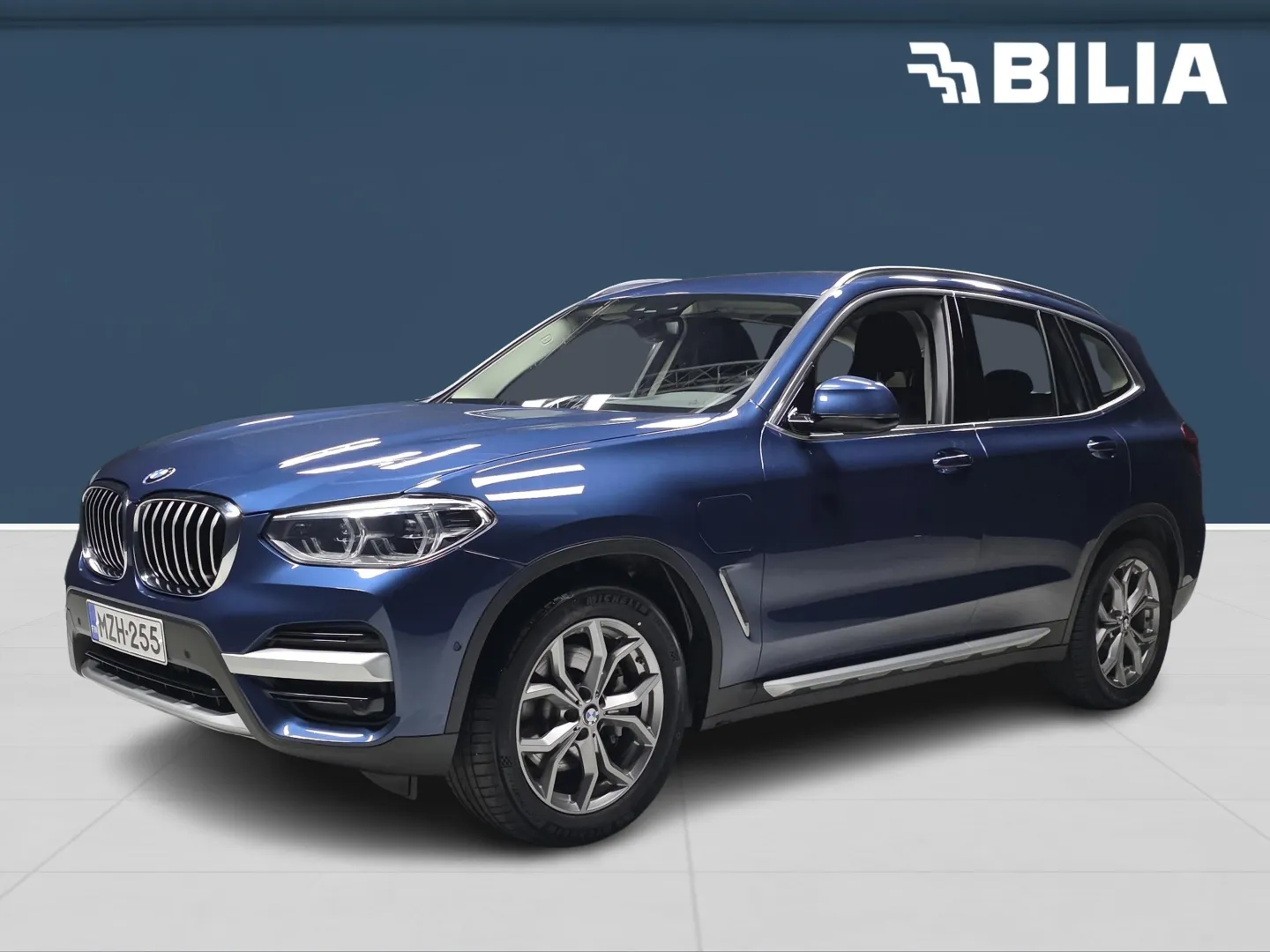 BMW X3 MZH-255