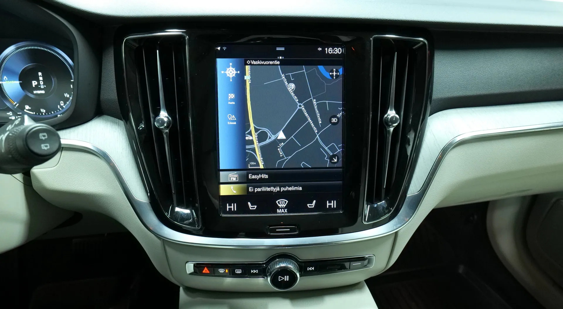 Autokuva 7 - MZJ-994