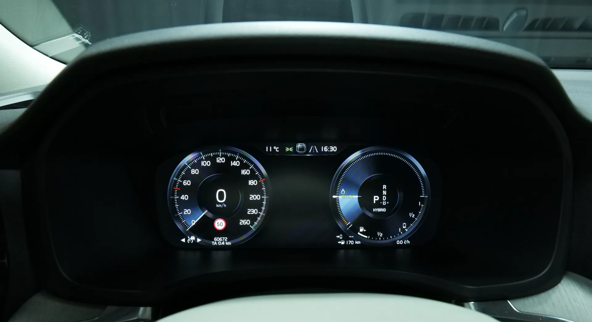 Autokuva 6 - MZJ-994