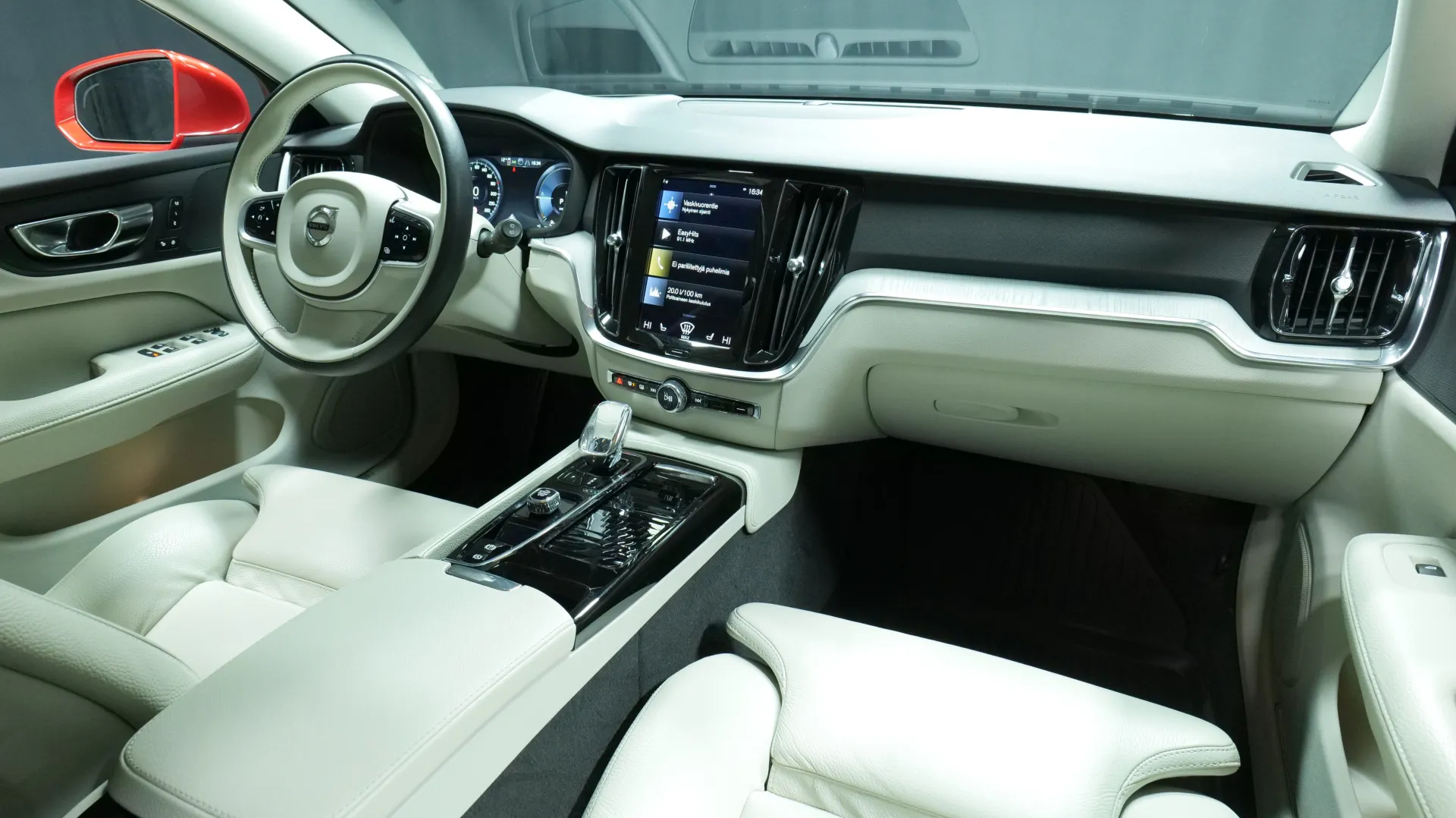 Autokuva 18 - MZJ-994