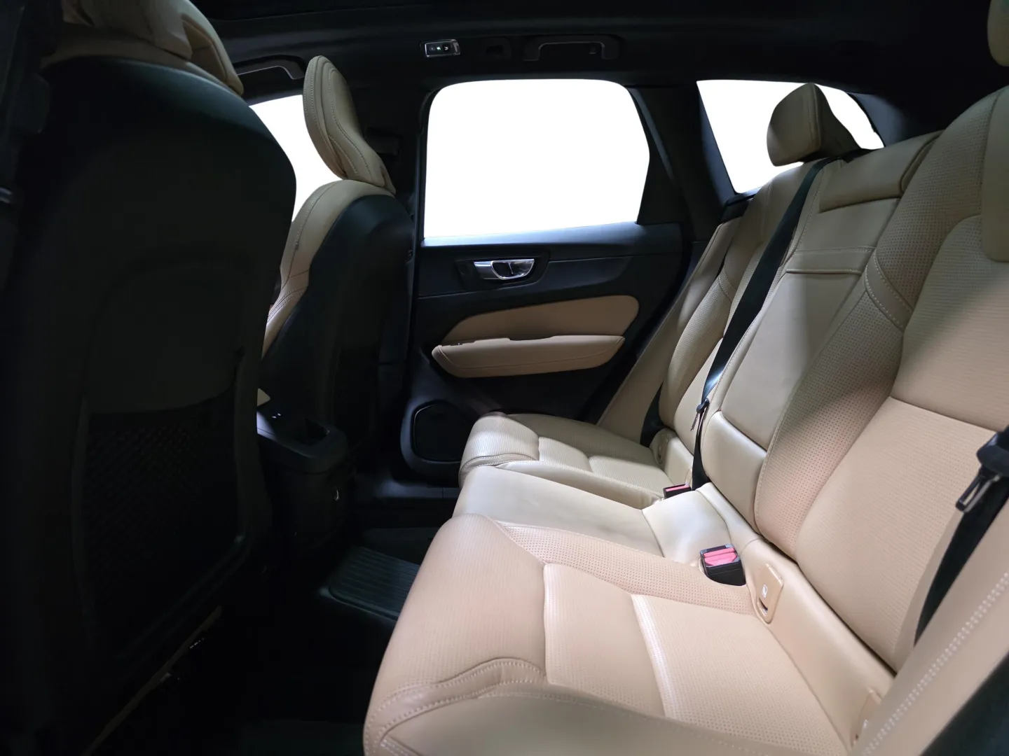 Autokuva 9 - NLP-161