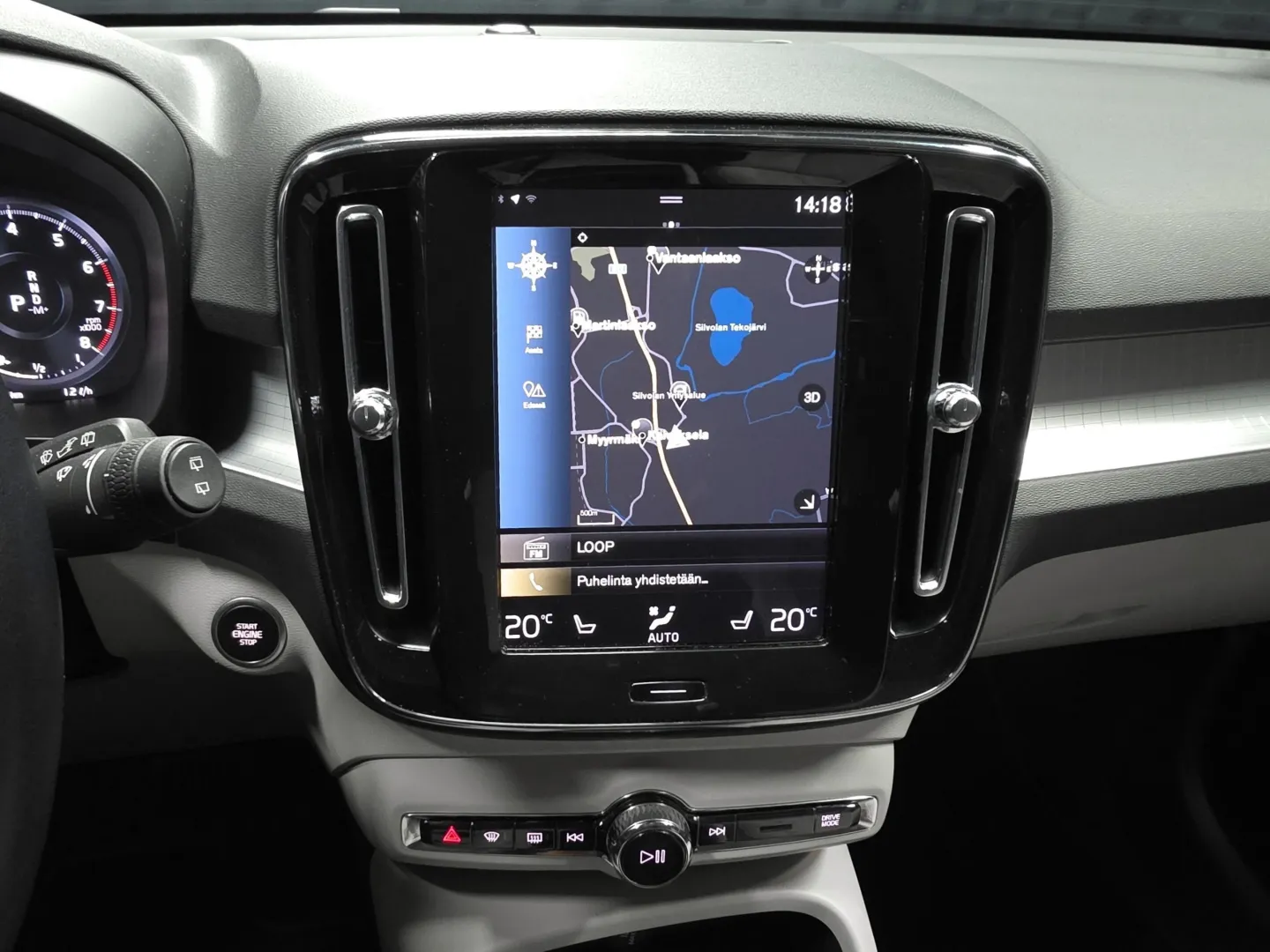 Autokuva 13 - NLZ-240