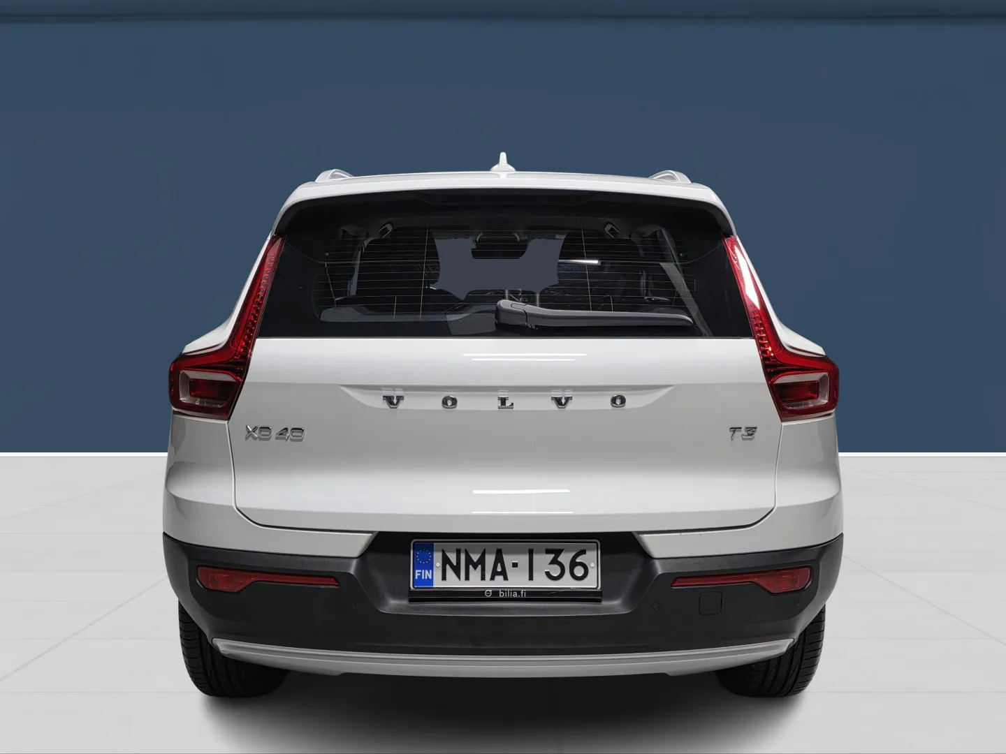 Autokuva 5 - NMA-136