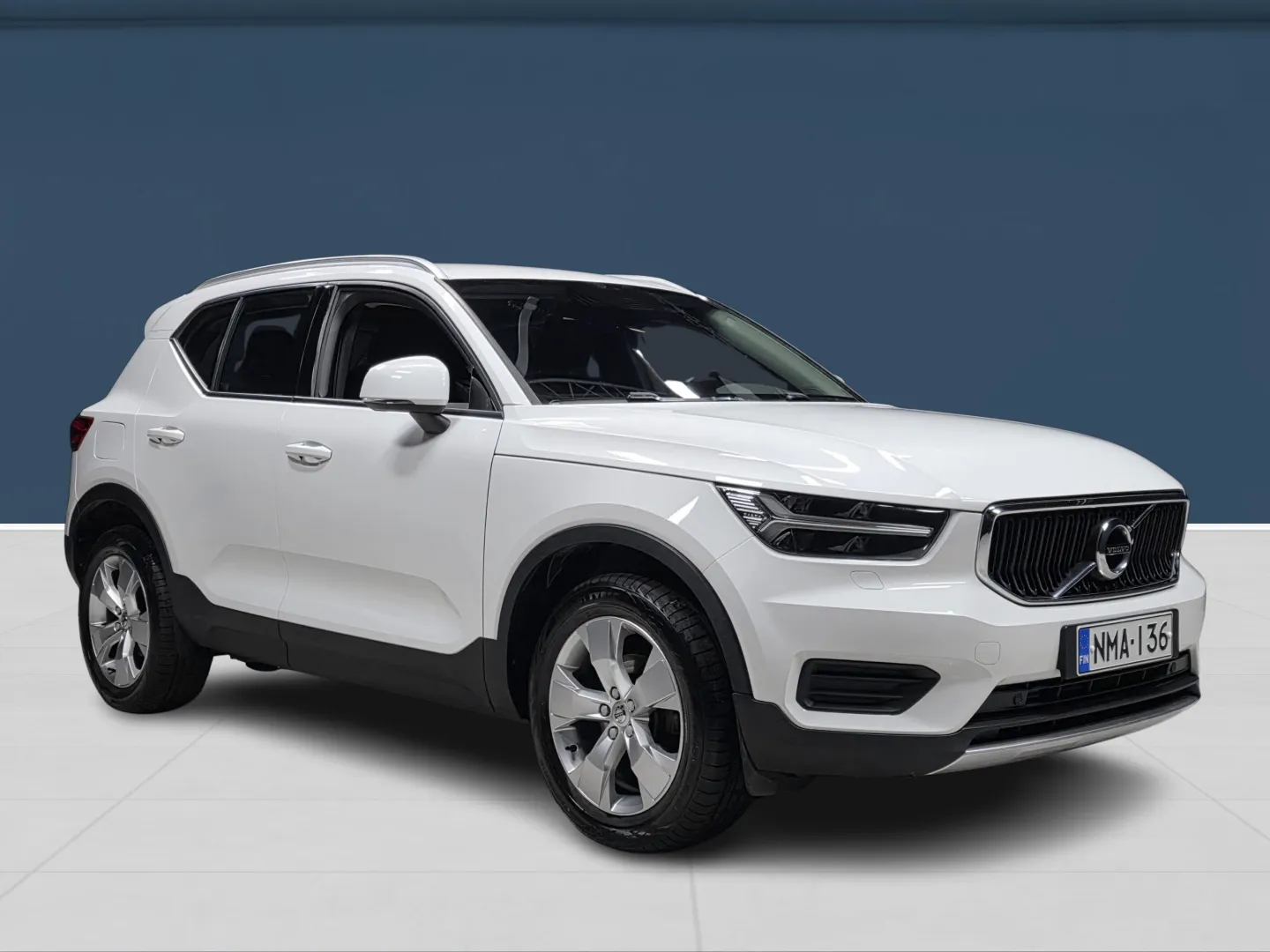 Autokuva 3 - NMA-136