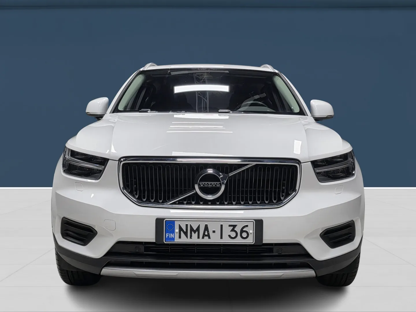 Autokuva 2 - NMA-136