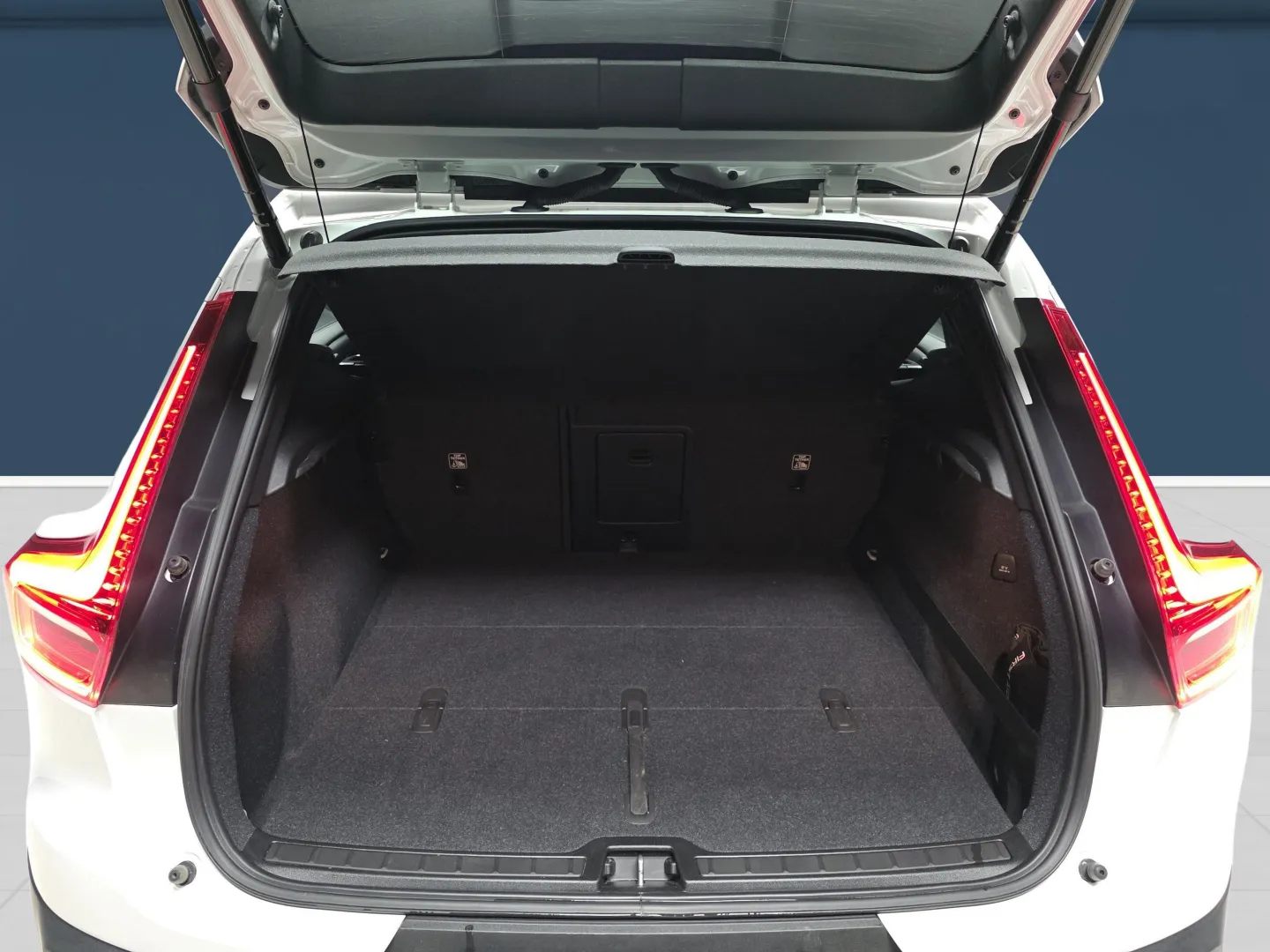 Autokuva 11 - NMA-619