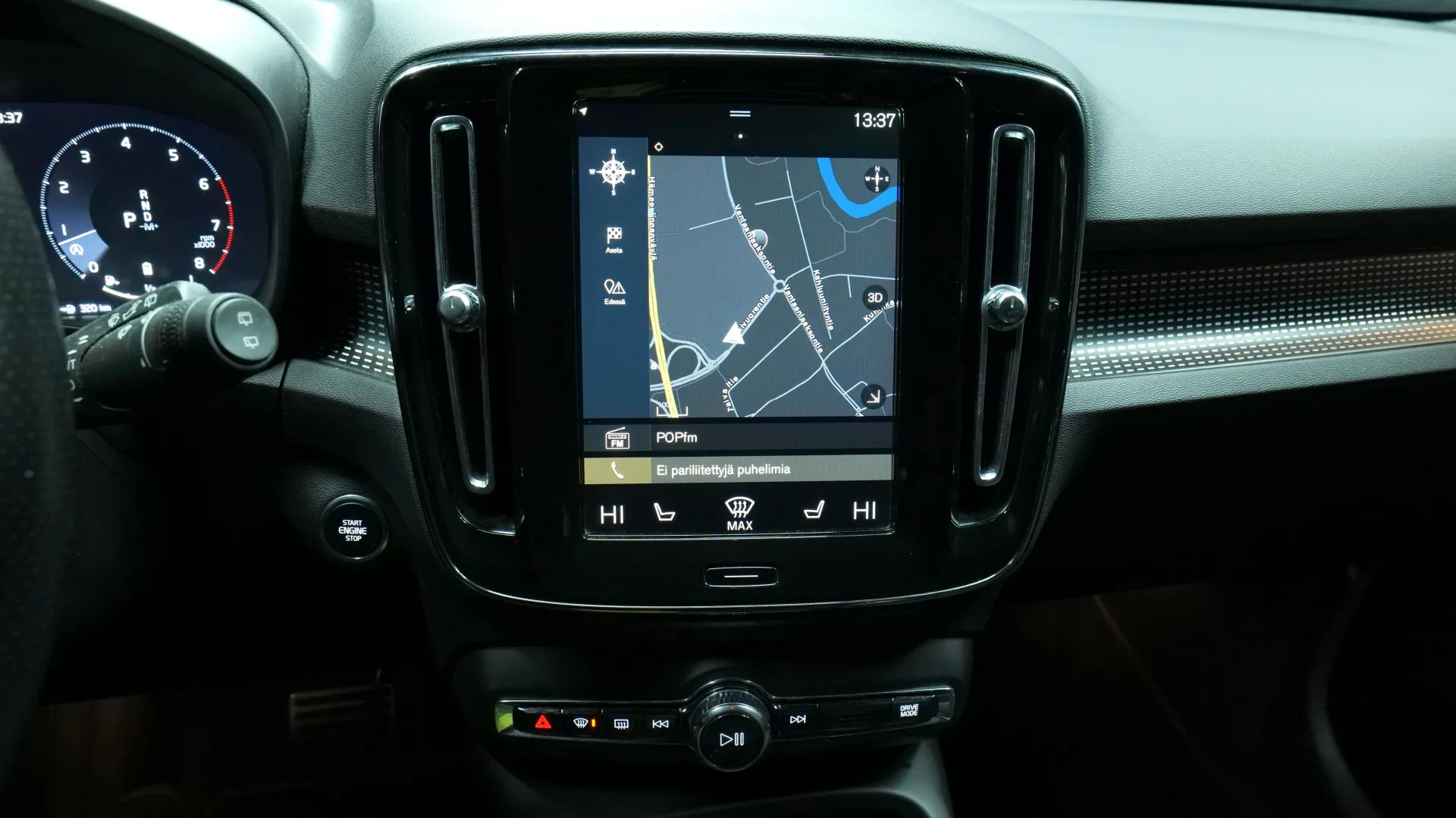 Autokuva 9 - NMB-329