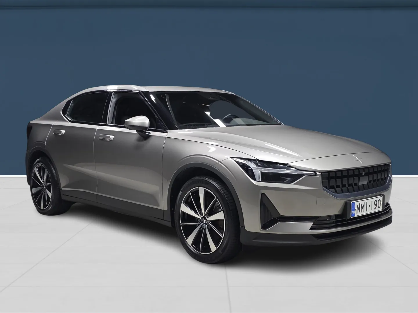 Autokuva 3 - NMI-190