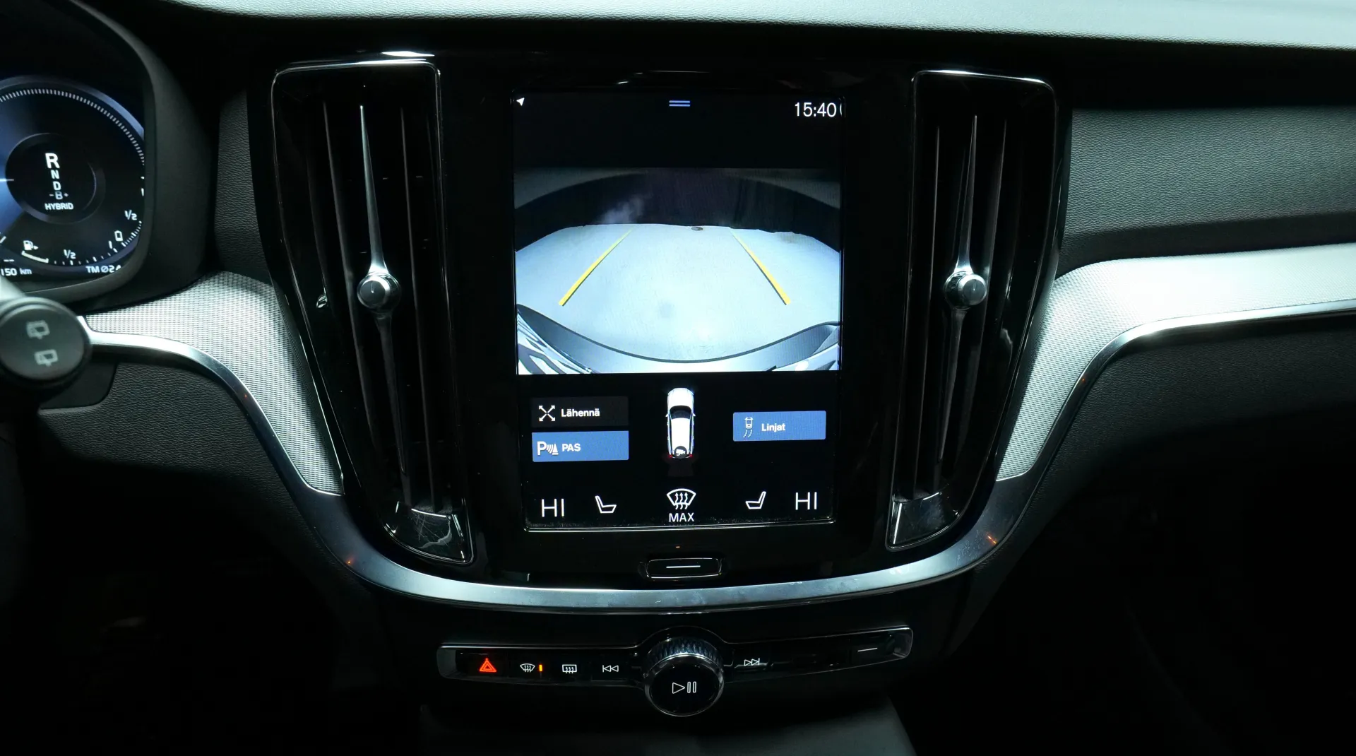 Autokuva 9 - NMO-595