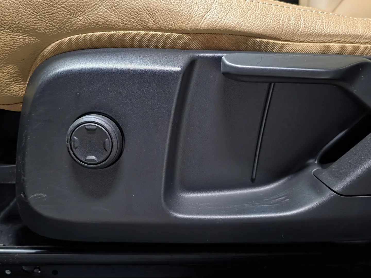 Autokuva 15 - NMP-278