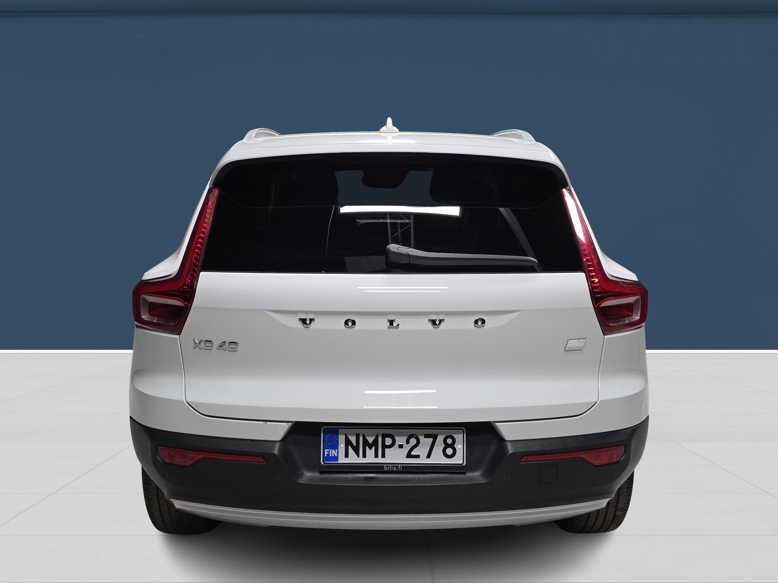 Volvo XC40 2022, photo 5/16