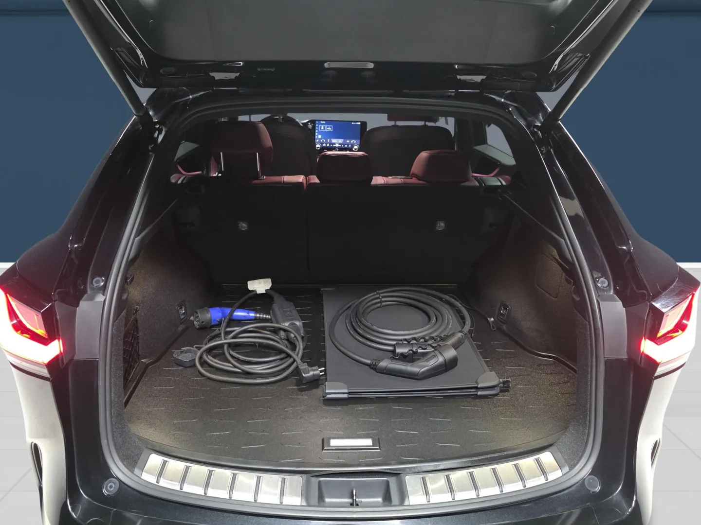 Autokuva 11 - NMS-808