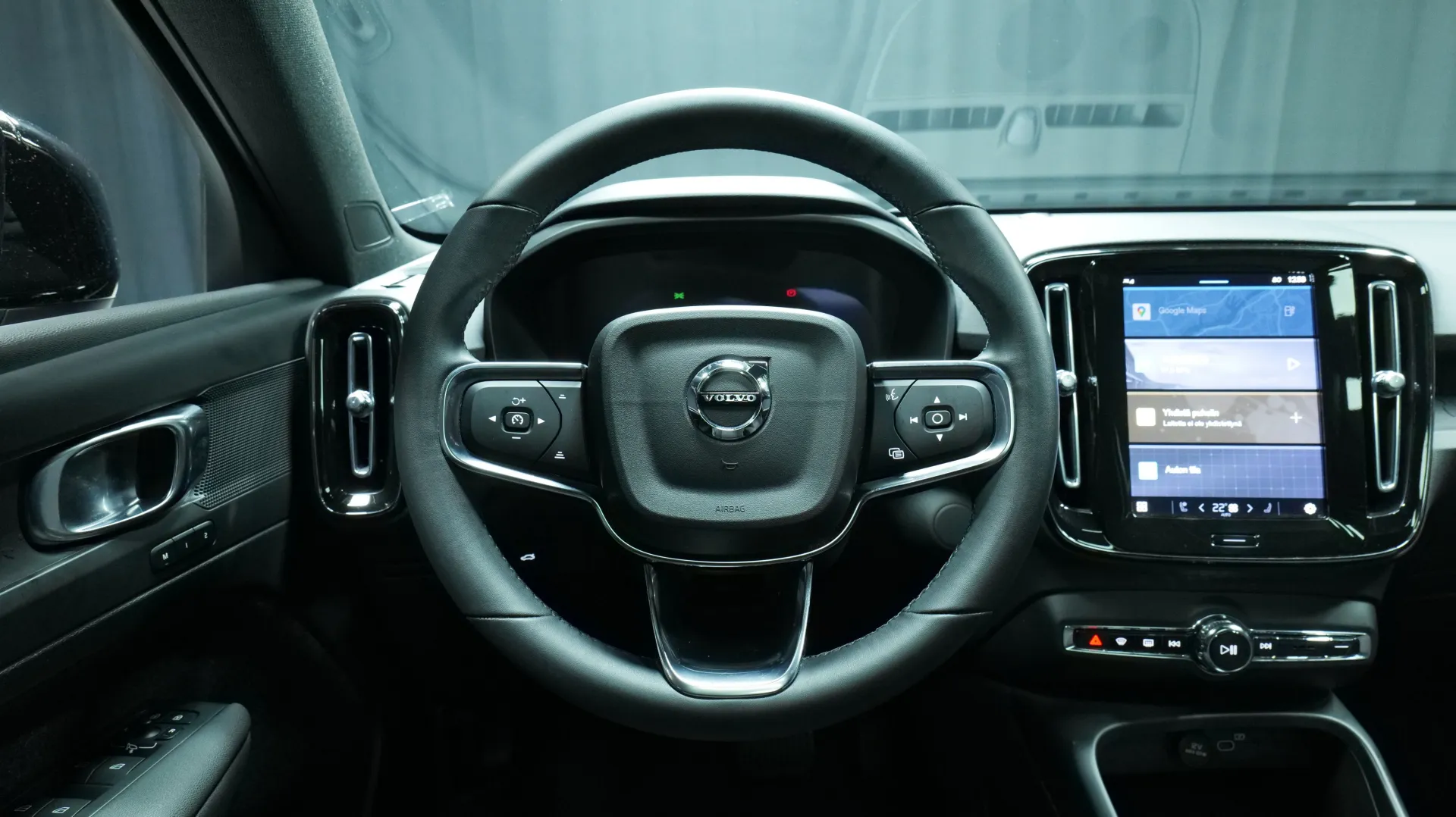 Autokuva 14 - NMS-993