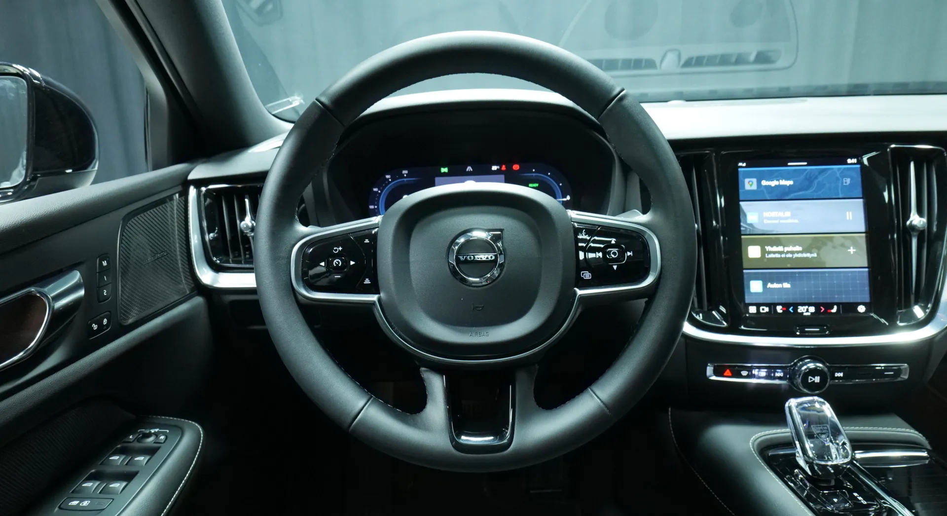 Autokuva 16 - NMT-297