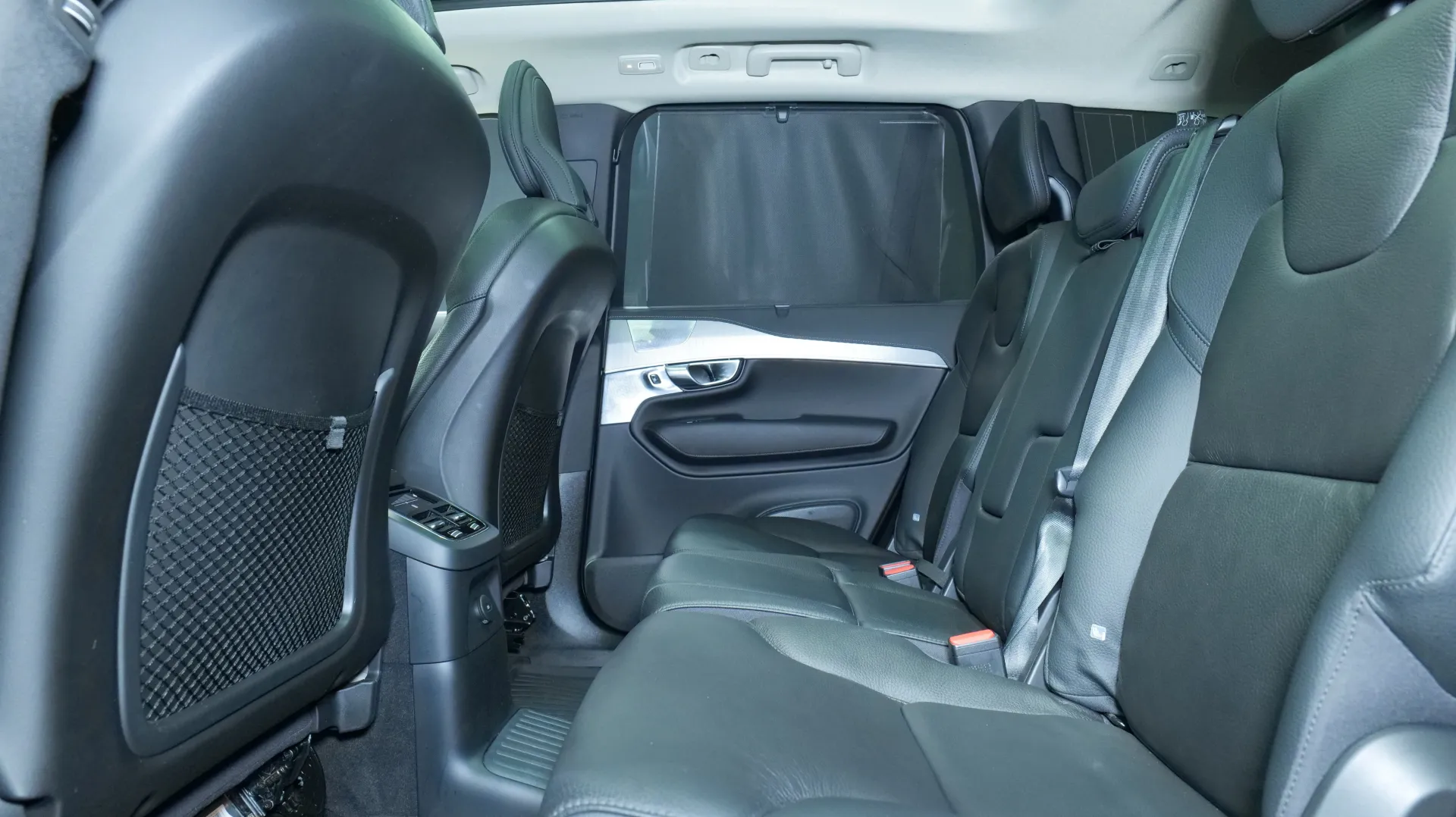 Autokuva 16 - NMT-408