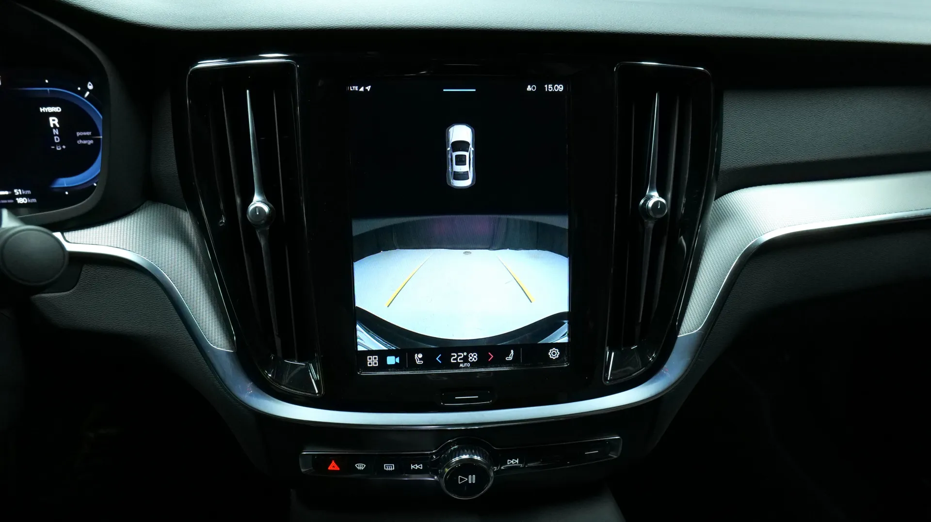 Autokuva 7 - NMV-995