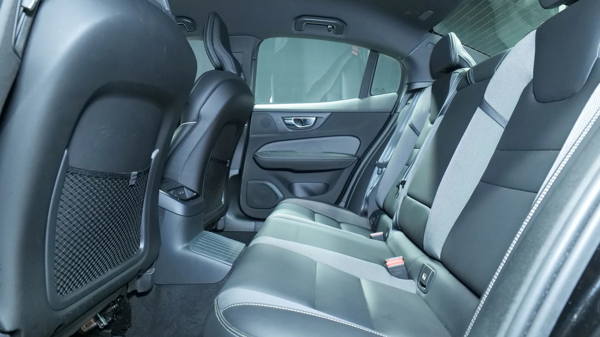 Autokuva 16 - NMX-248