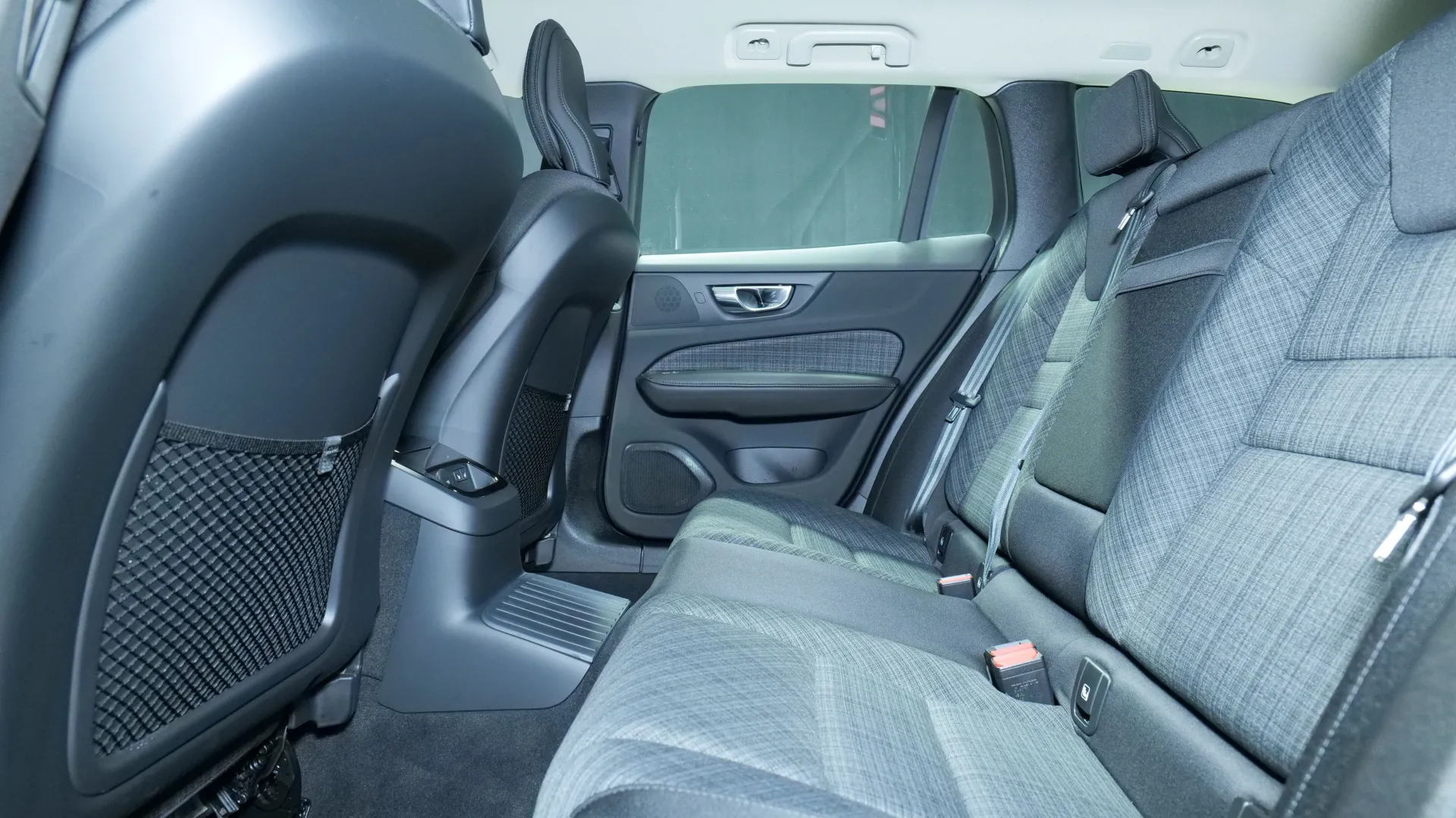 Autokuva 15 - NMX-652