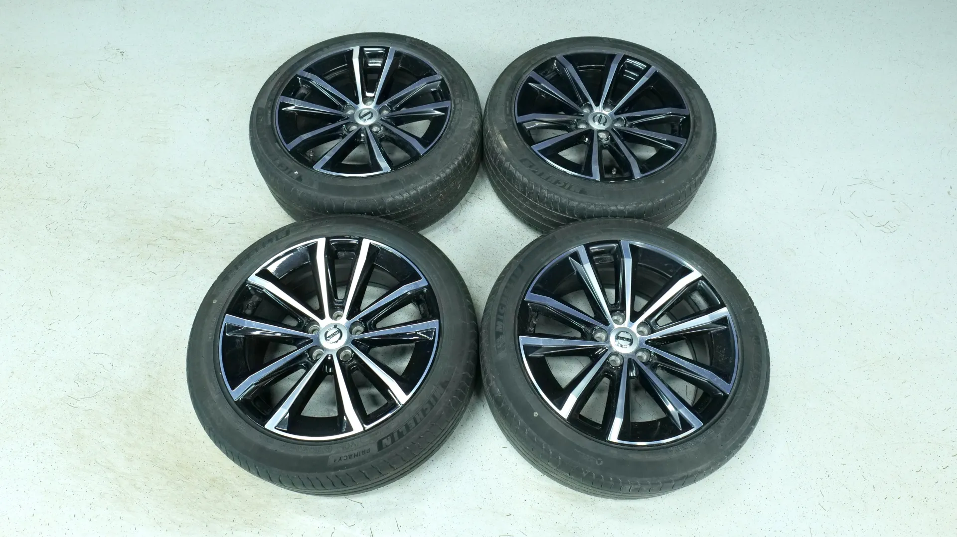 Autokuva 18 - NMX-655